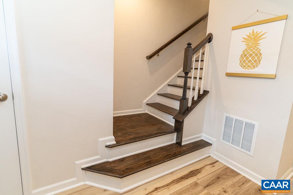 2115 Elm Tree Ct, Charlottesville, VA 22911 — photo 5