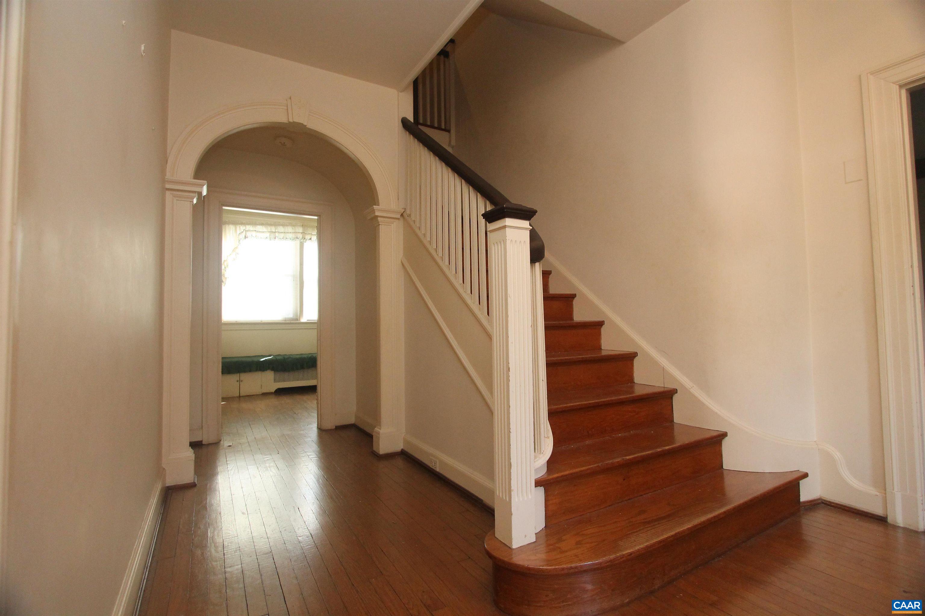 308 Montebello Cir, Charlottesville, VA 22903 - photo 3