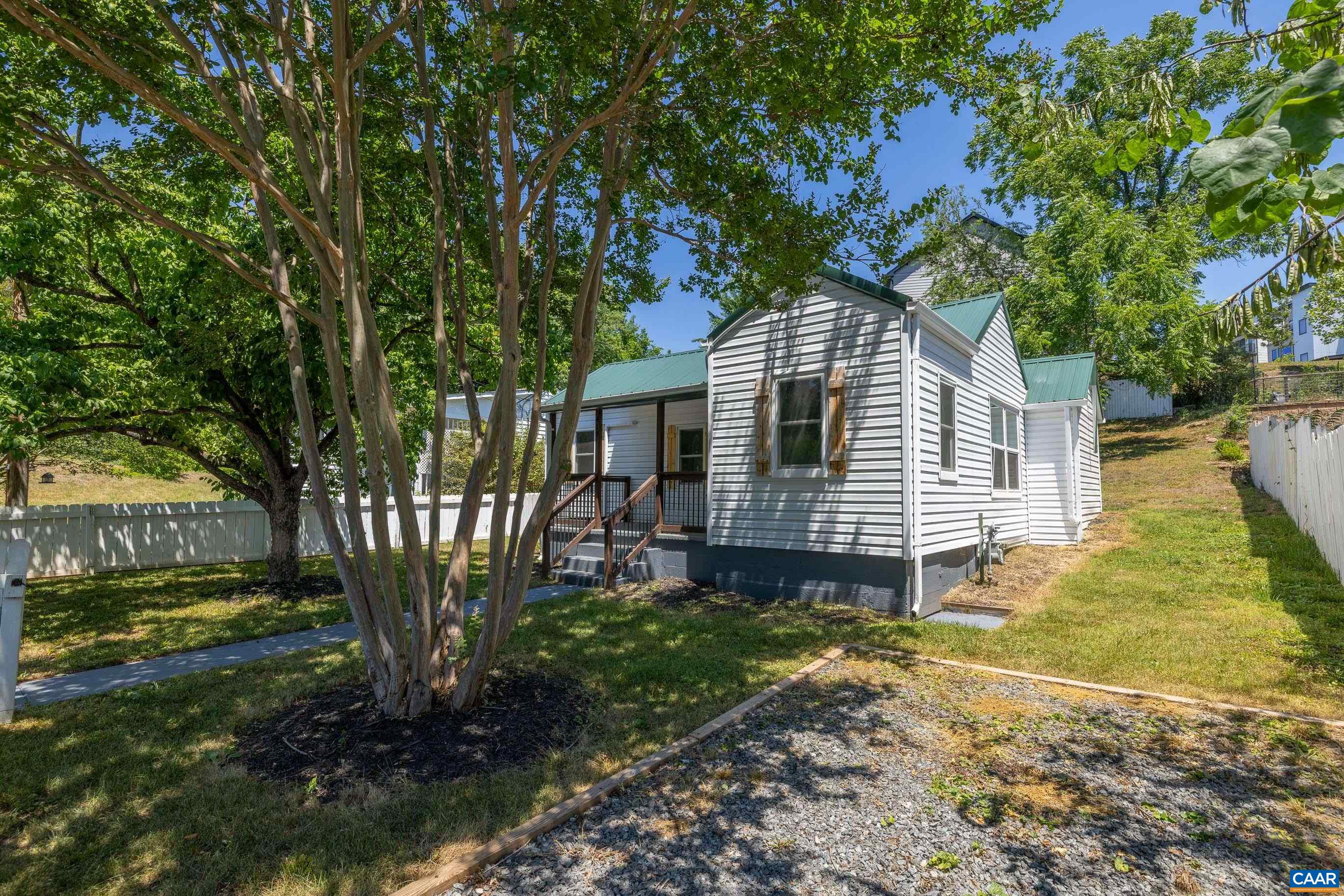 419 Quarry Rd, Charlottesville, VA 22902 — photo 4