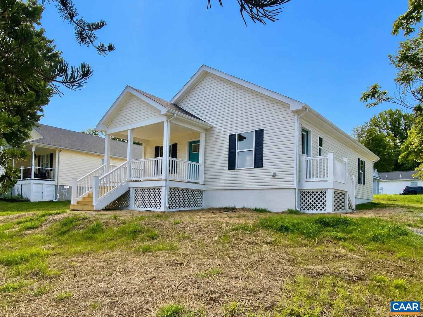 99 Cedar Dr, Gordonsville, VA 22942