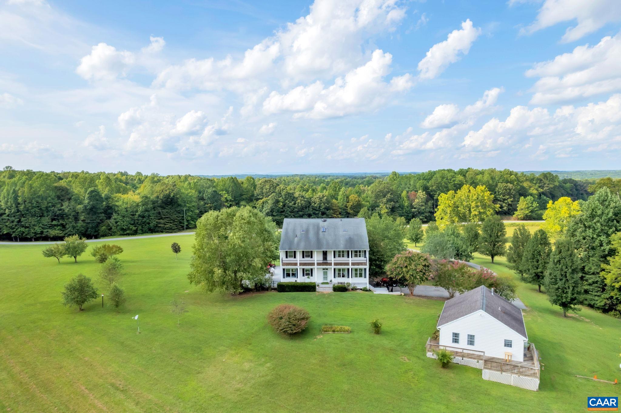 618 Rivanna Woods Dr, Fork Union, VA 23055 — photo 5