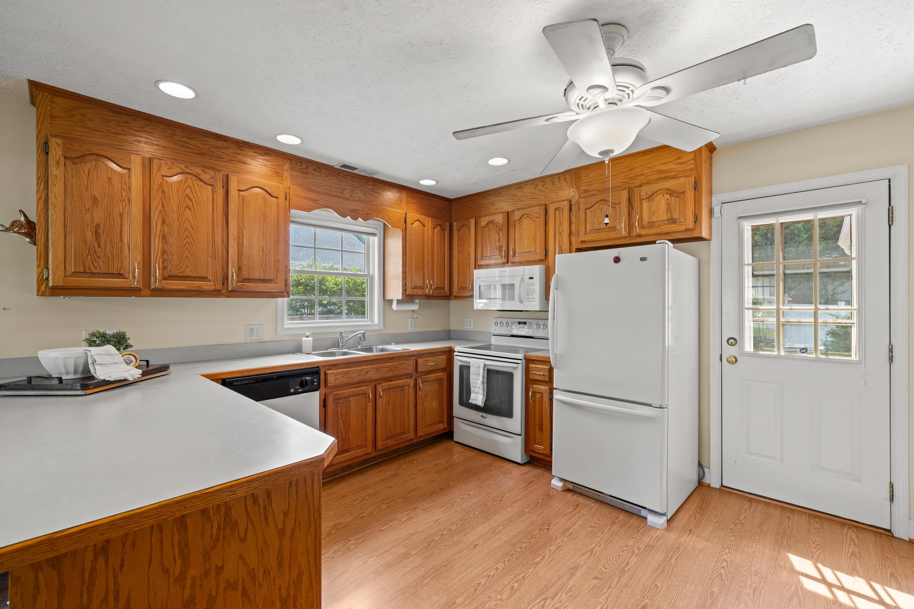 214 Adventure Trl, Waynesboro, VA 22980 - photo 7