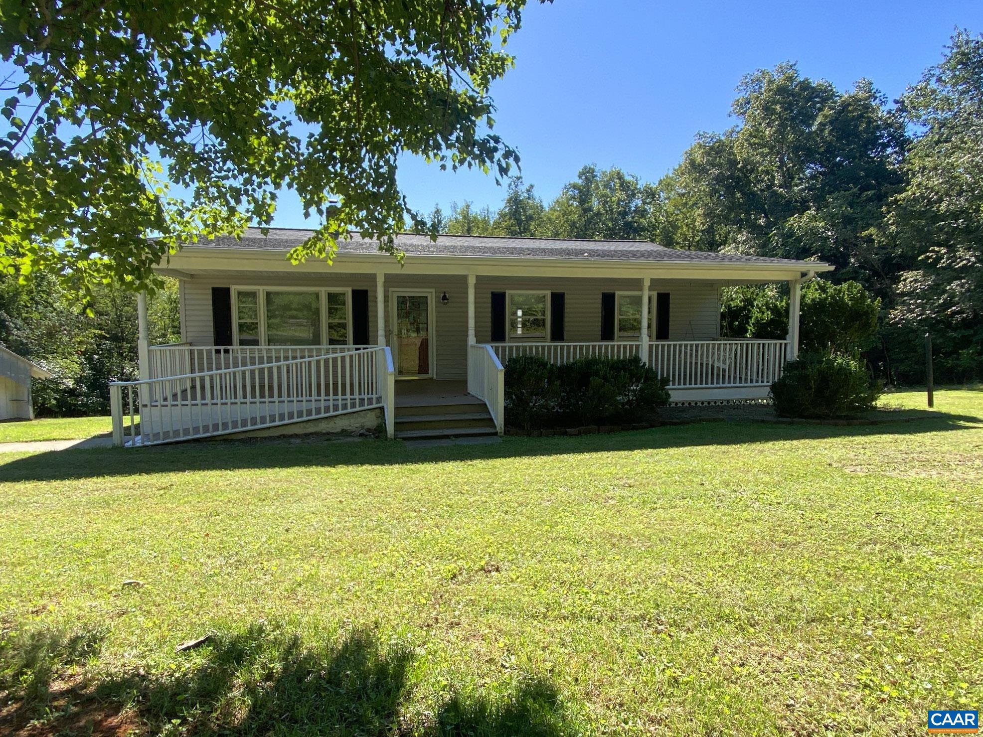 2915 Middle River Rd, Stanardsville, VA 22973 — photo 2