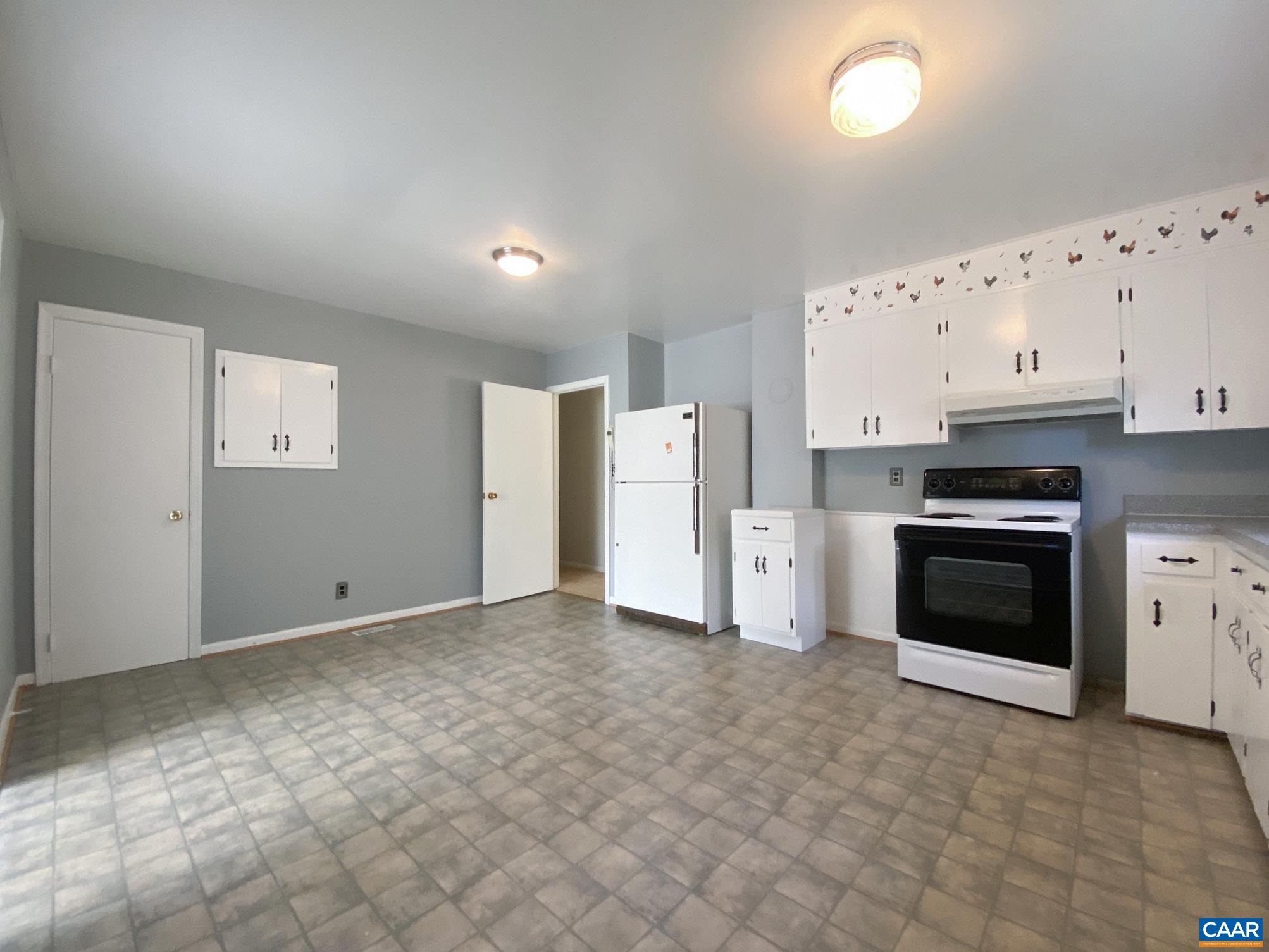 2915 Middle River Rd, Stanardsville, VA 22973 — photo 8