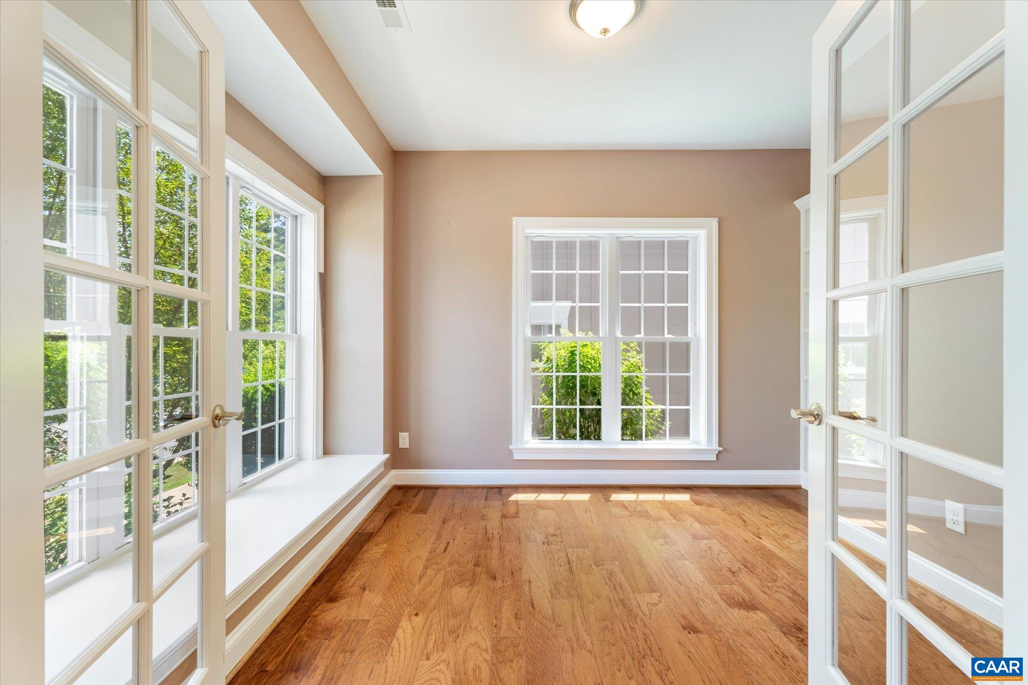 3420 Rowcross St, Crozet, VA 22932 — photo 7