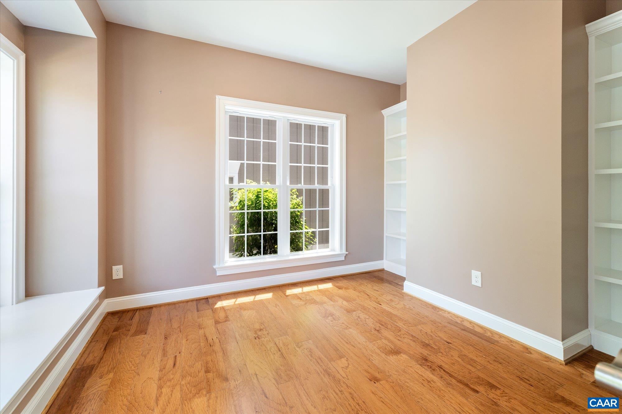 3420 Rowcross St, Crozet, VA 22932 — photo 8