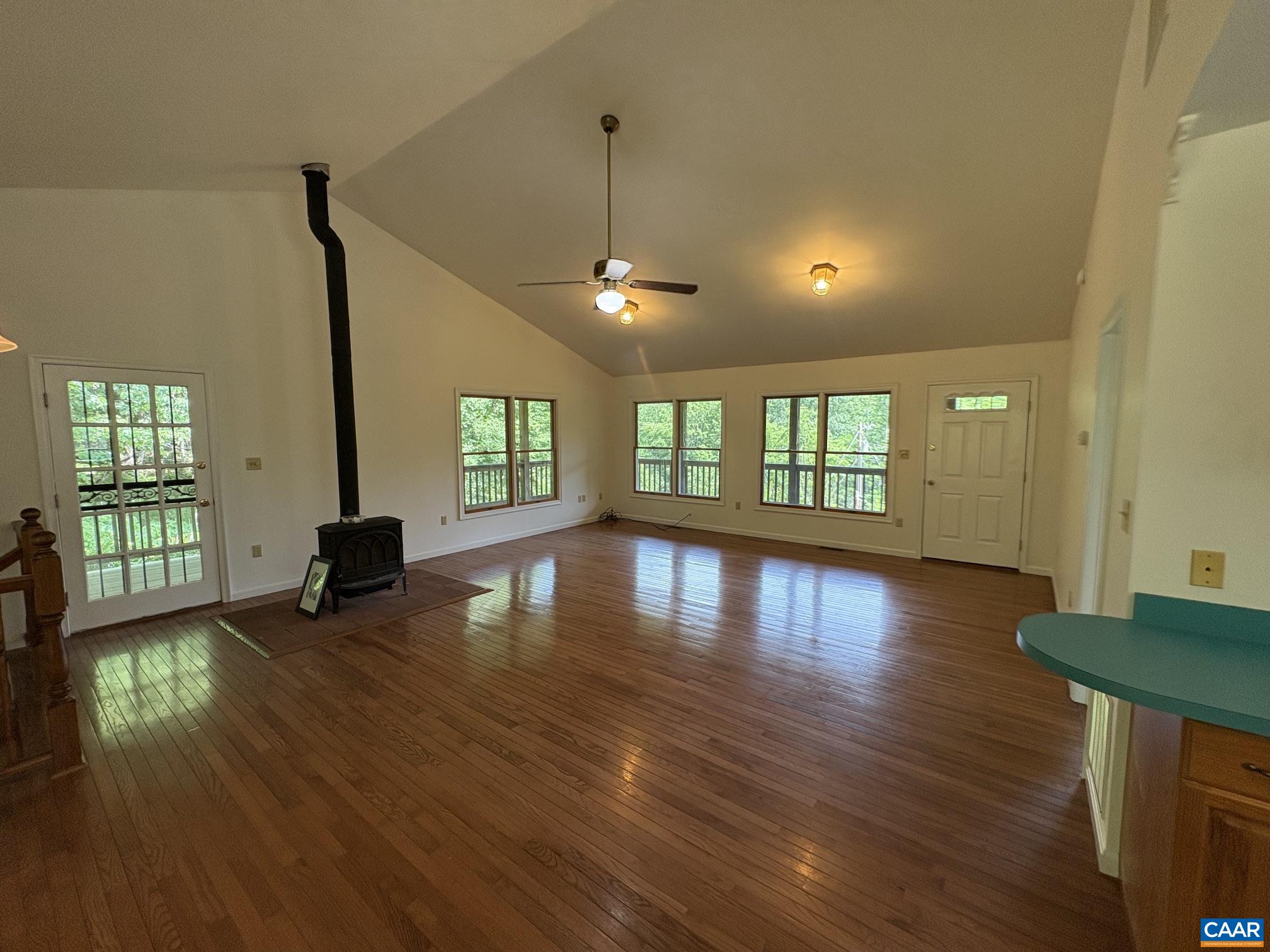4893 Weakley Hollow Rd, Syria, VA 22743 — photo 4