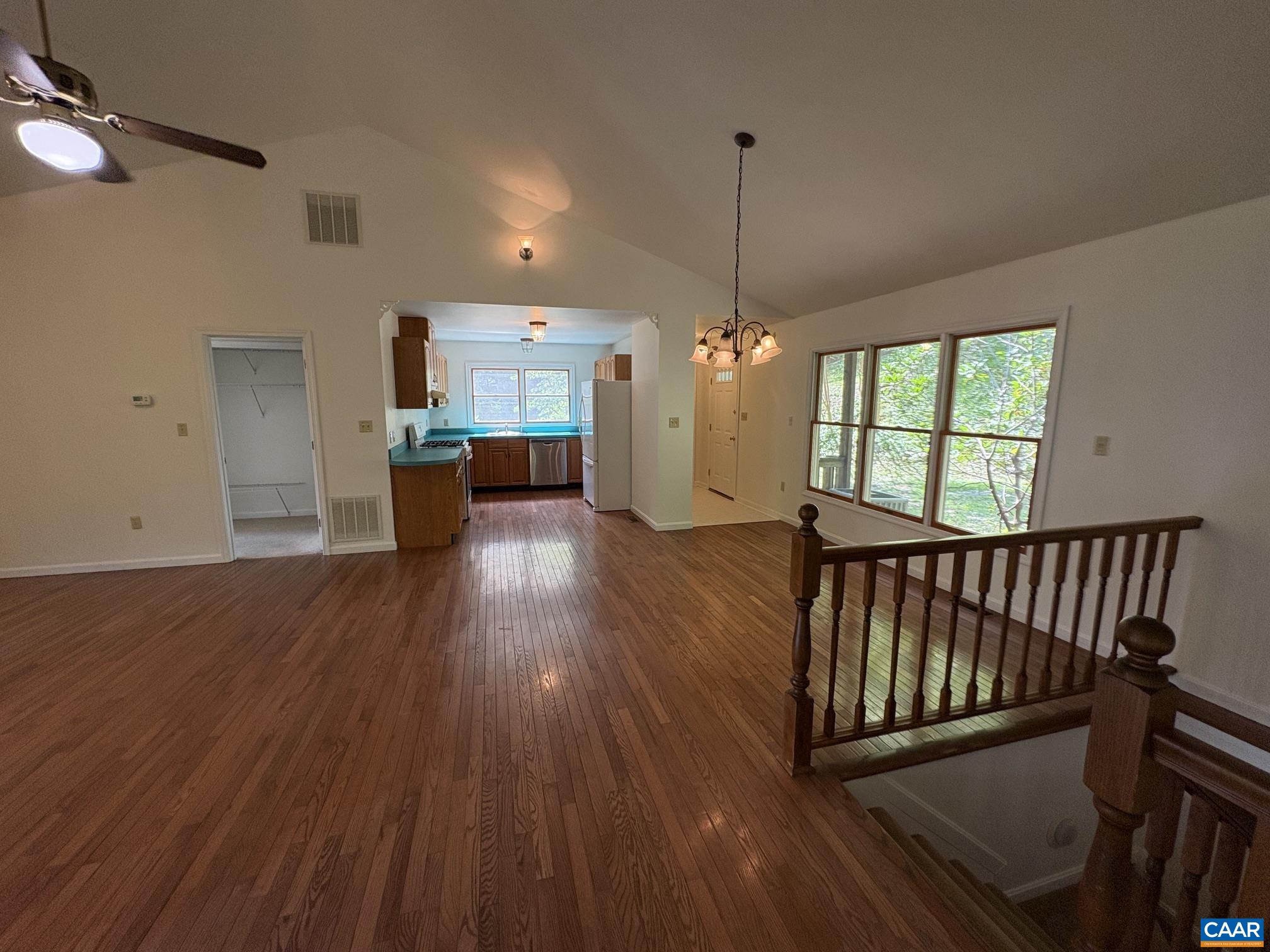 4893 Weakley Hollow Rd, Syria, VA 22743 — photo 5