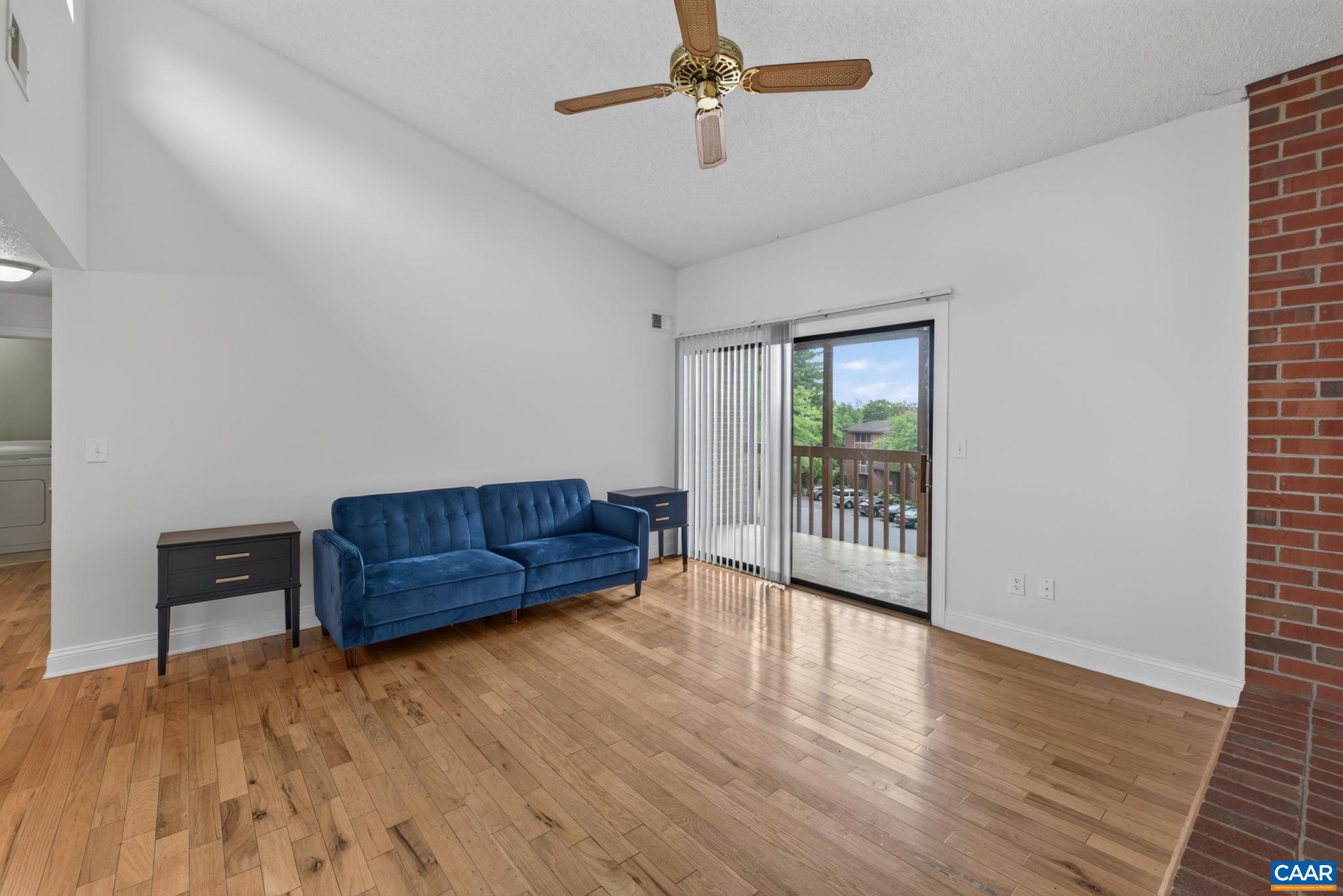 138 Green Turtle Ln, Charlottesville, VA 22901 — photo 6