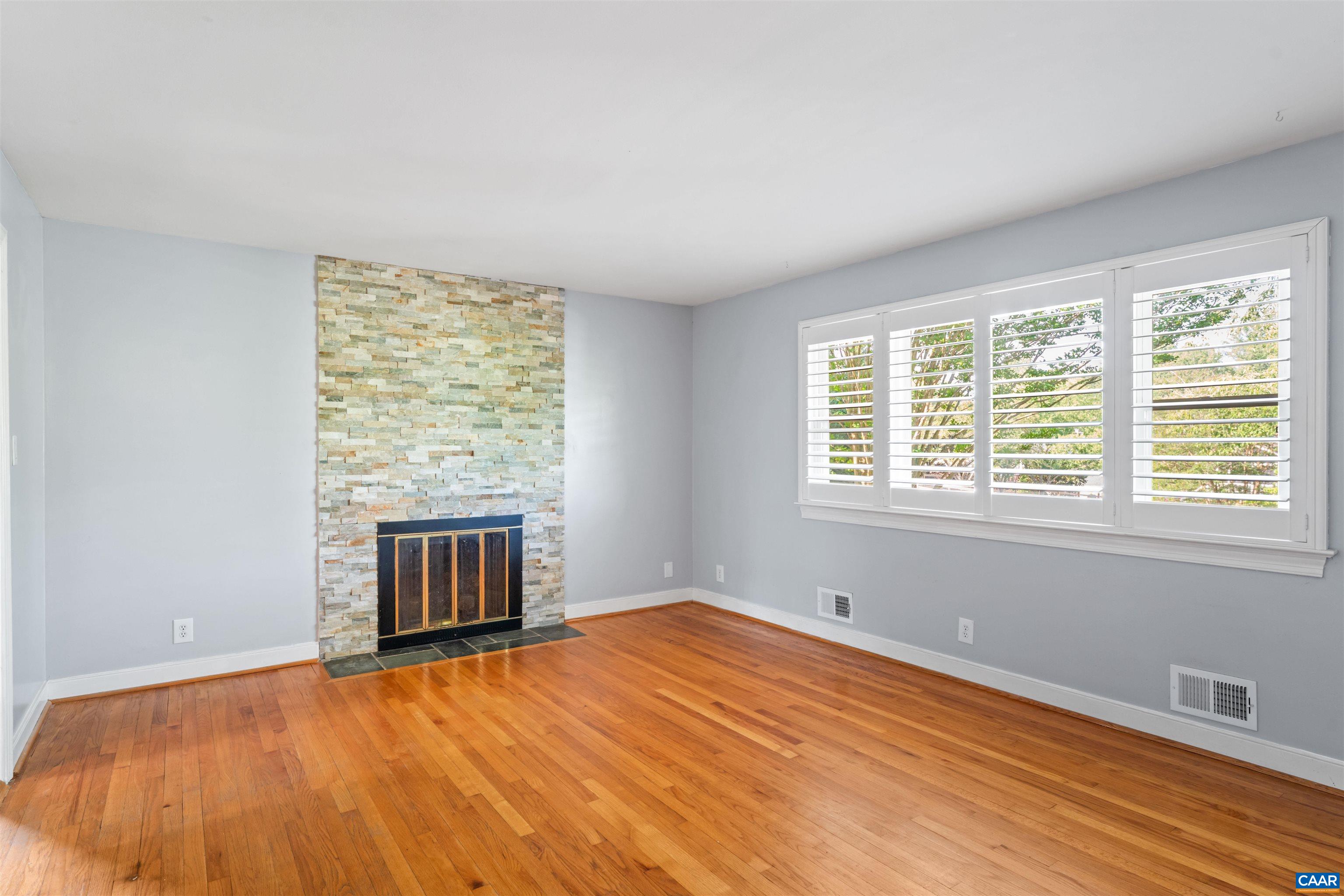 8005 Washington Ct, Charlottesville, VA 22911 — photo 4