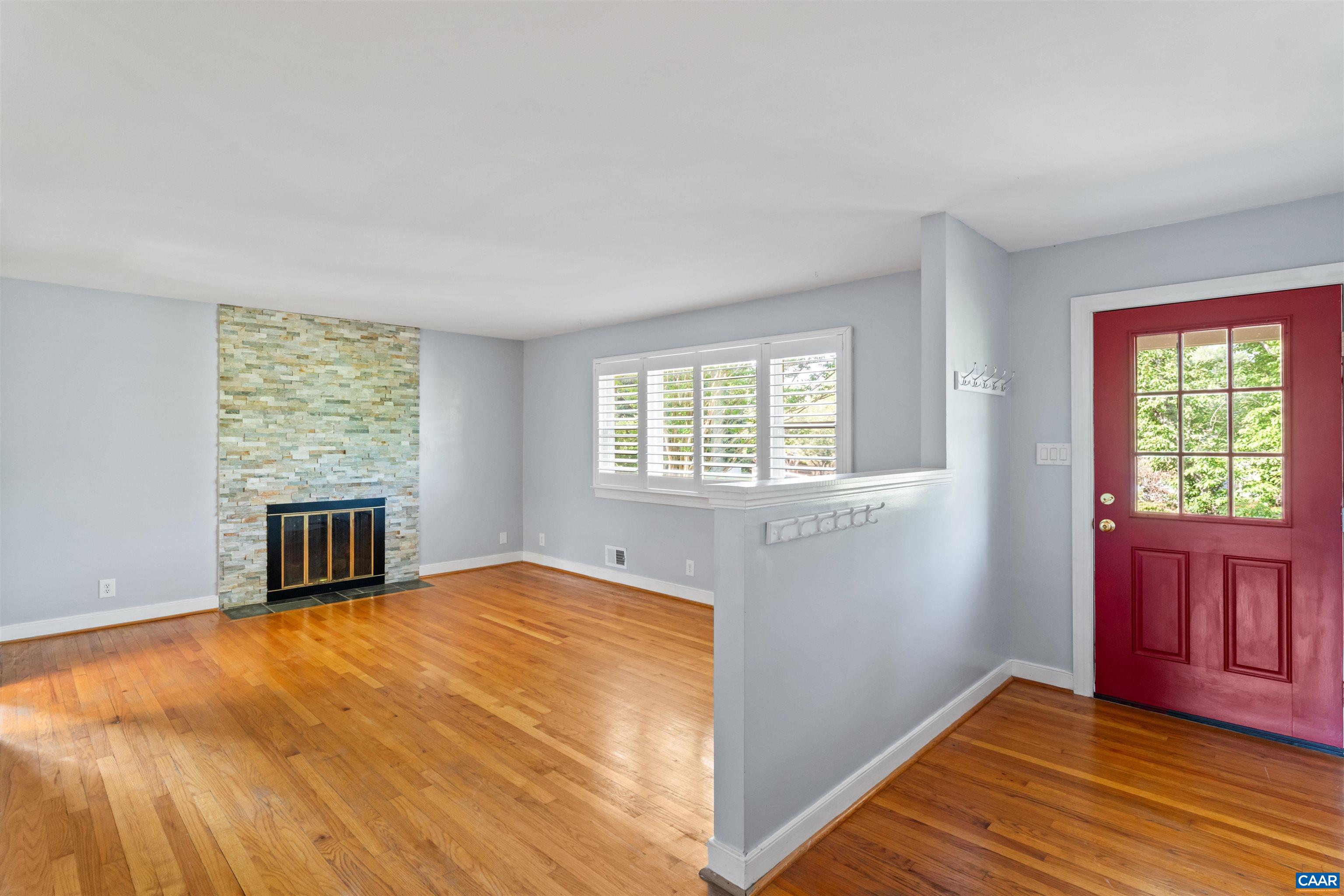 8005 Washington Ct, Charlottesville, VA 22911 — photo 5