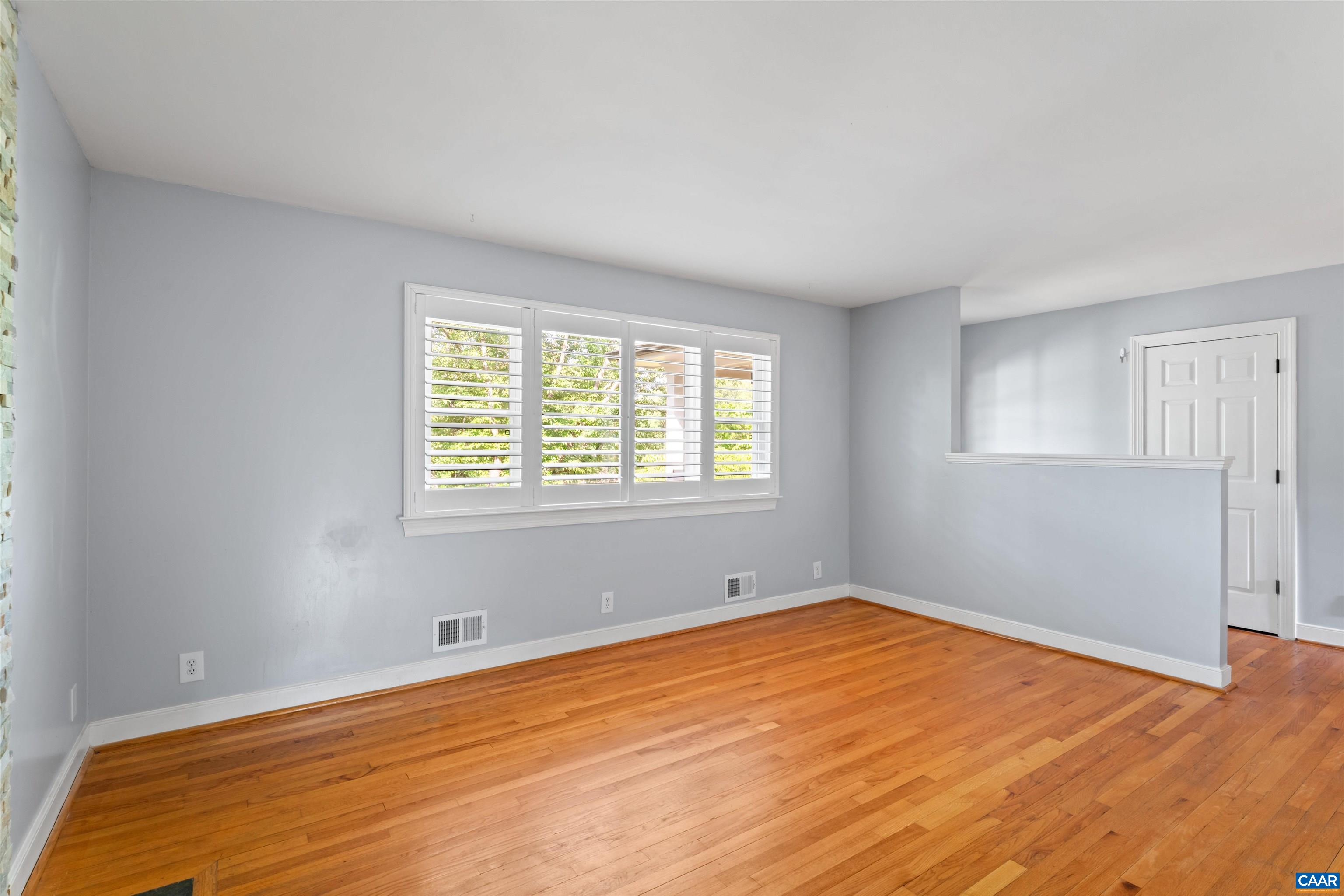 8005 Washington Ct, Charlottesville, VA 22911 — photo 7