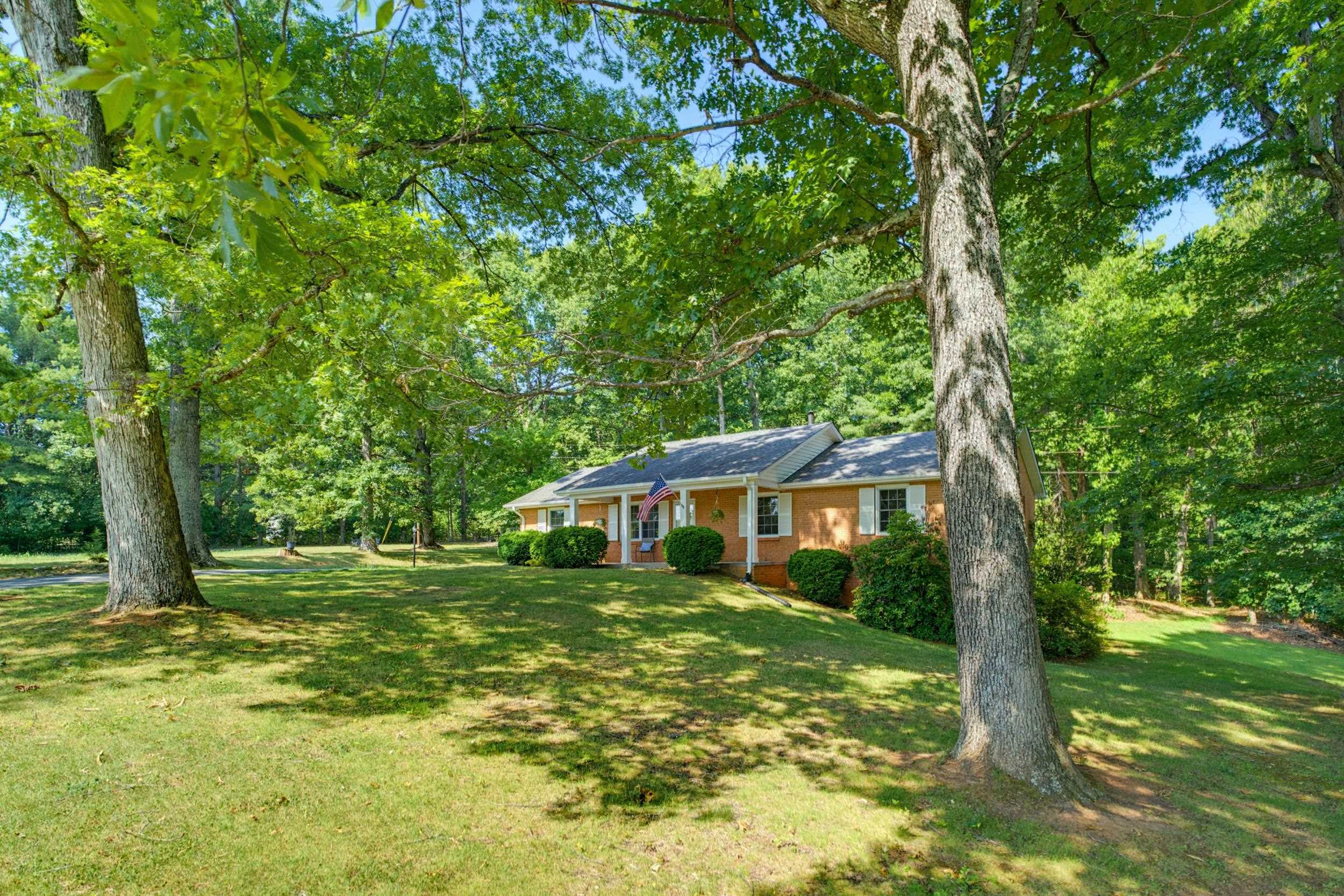 668 Miller School Rd, Charlottesville, VA 22903 — photo 4