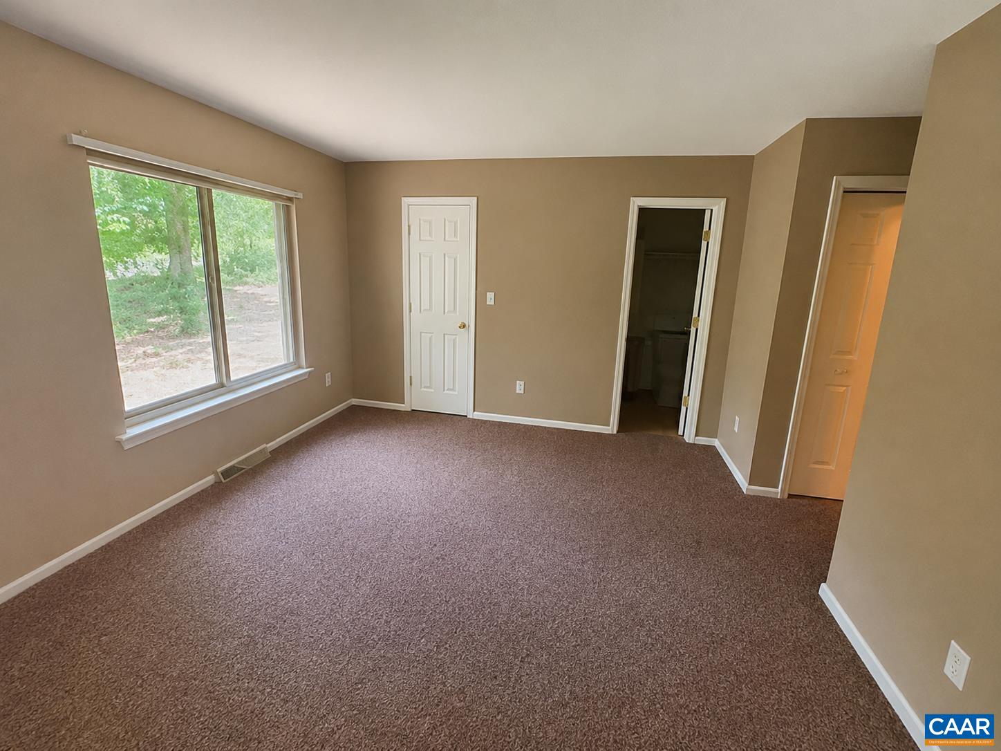 1471 Gray Stone Ct, Charlottesville, VA 22902 — photo 4