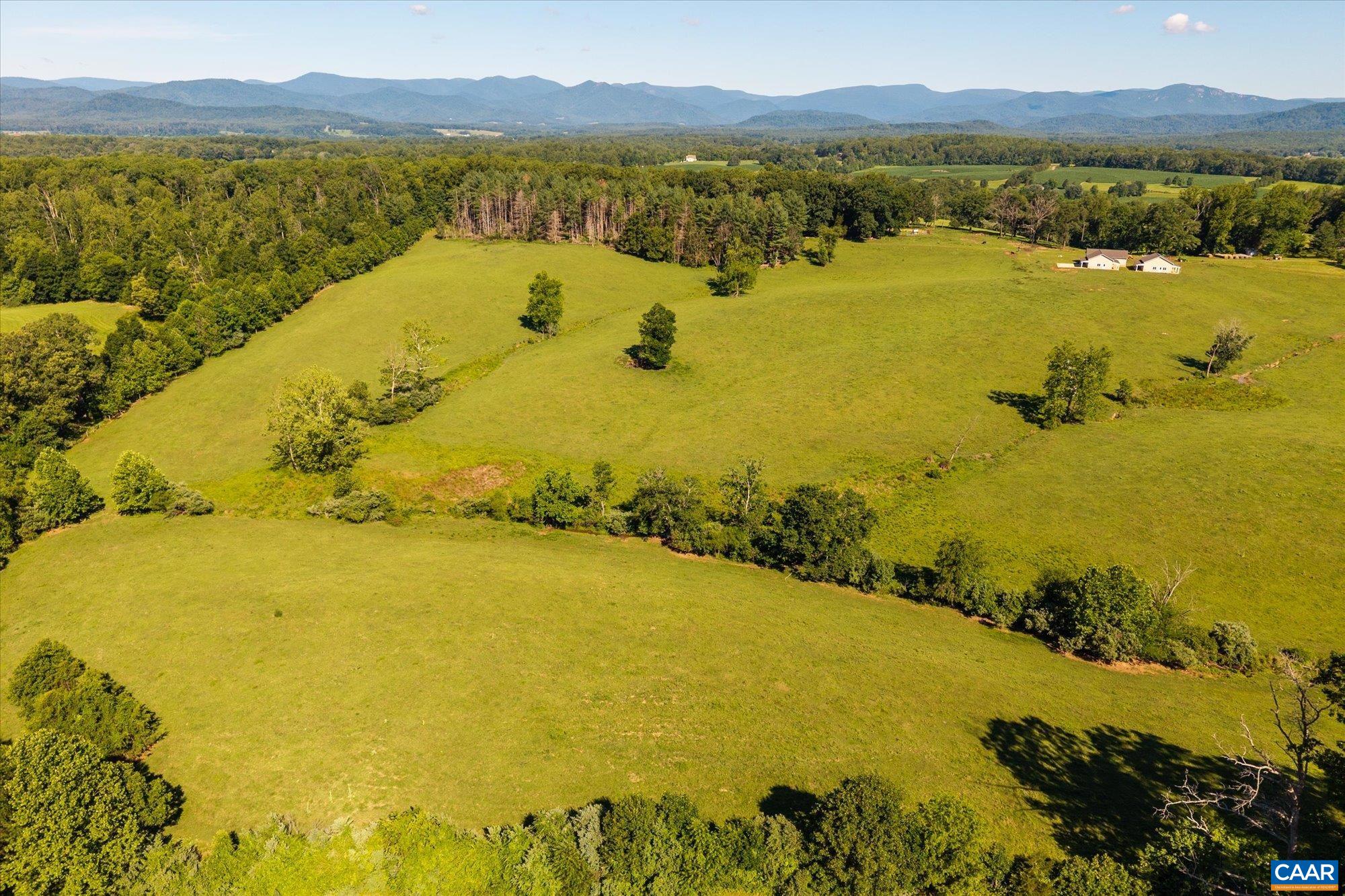 551 Old Homeplace Ln, Reva, VA 22735 — photo 9