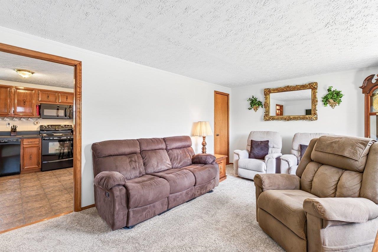 2627 Minie Ball Ln, Keezletown, VA 22832 — photo 6