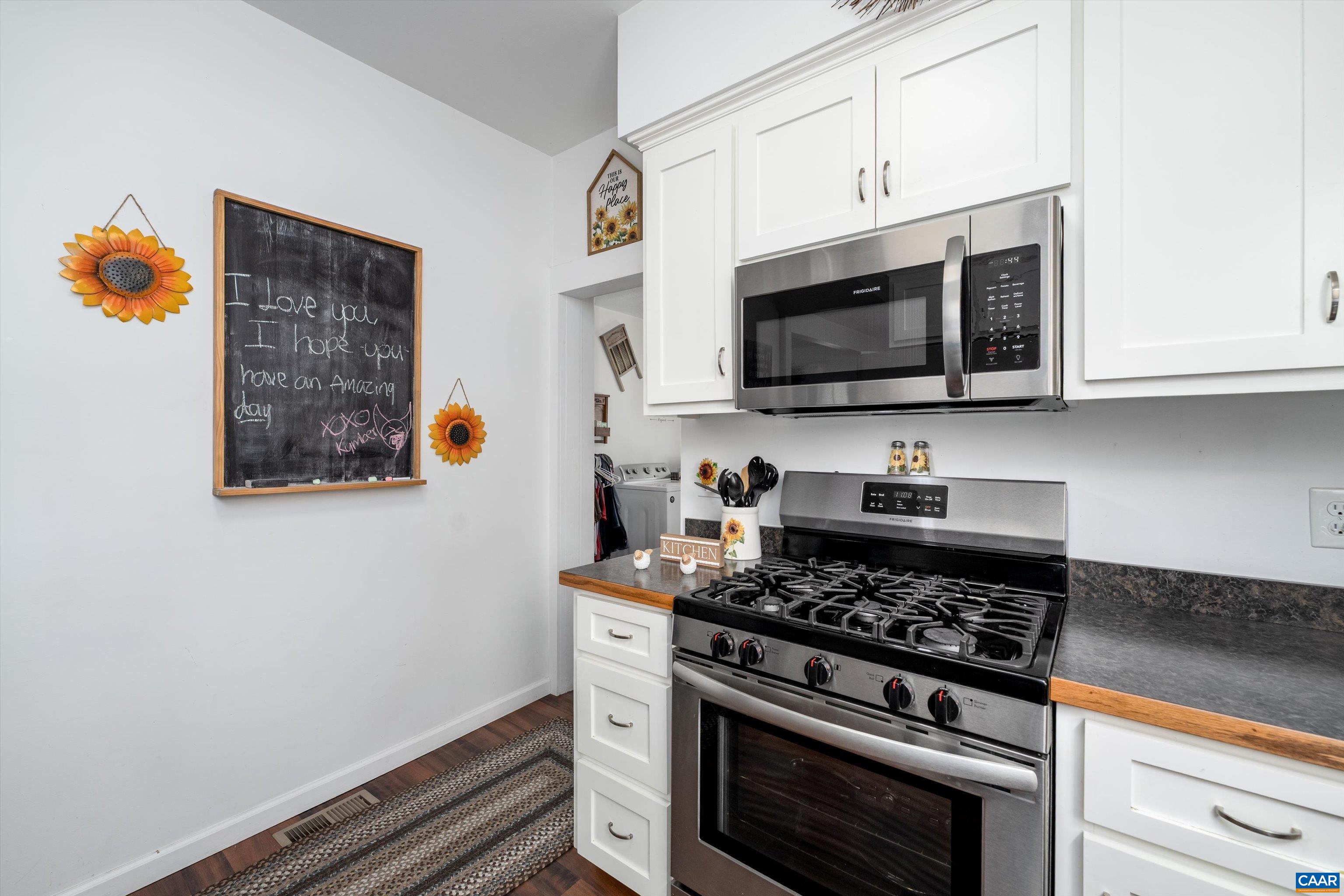 210 Draft Ave, Stuarts Draft, VA 24477 — photo 10