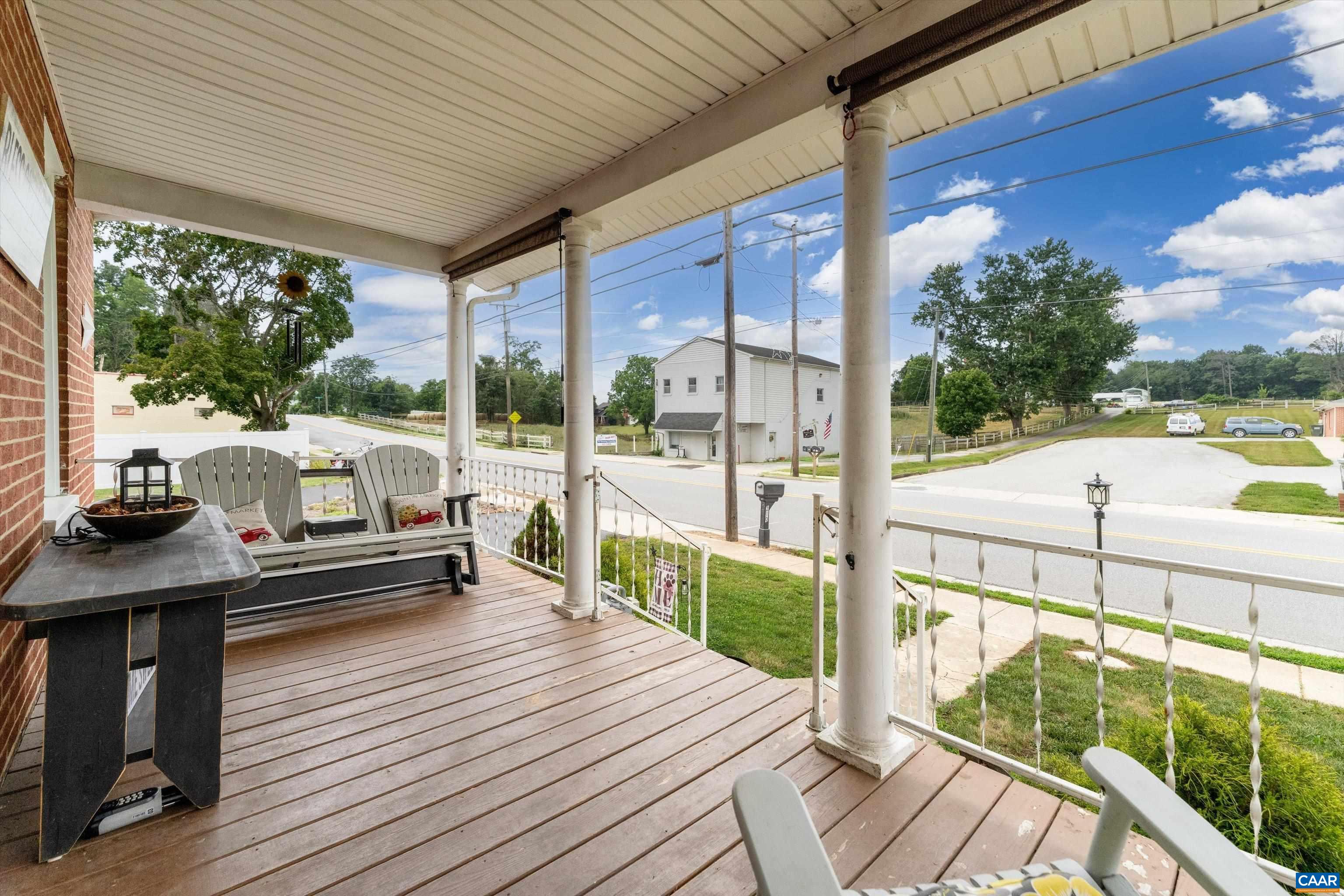 210 Draft Ave, Stuarts Draft, VA 24477 — photo 4