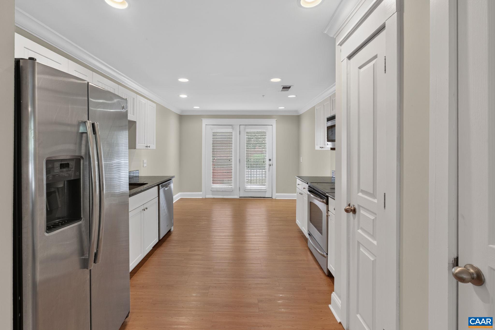 1915 Beechcrest Ct, Charlottesville, VA 22903 — photo 6