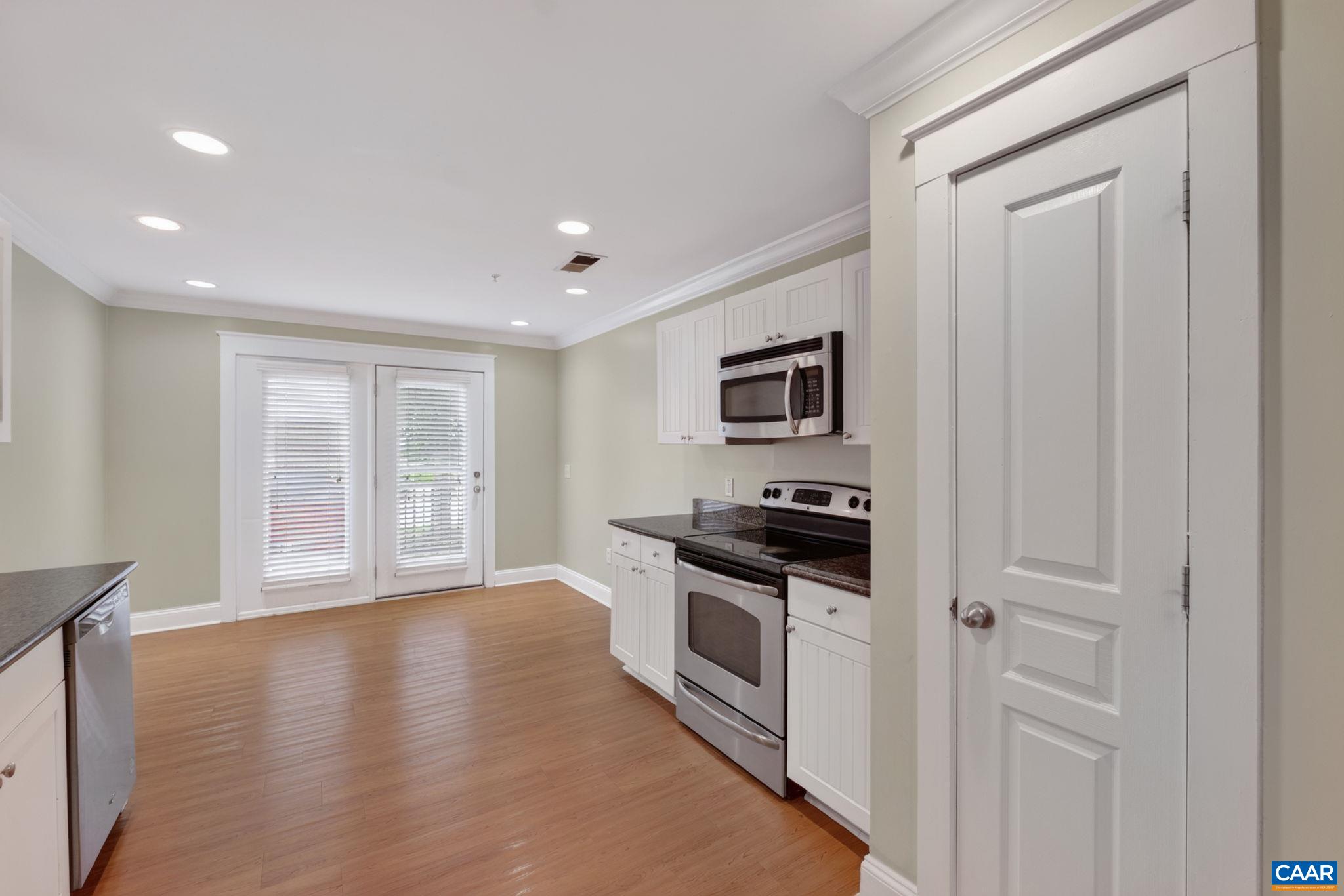 1915 Beechcrest Ct, Charlottesville, VA 22903 — photo 7