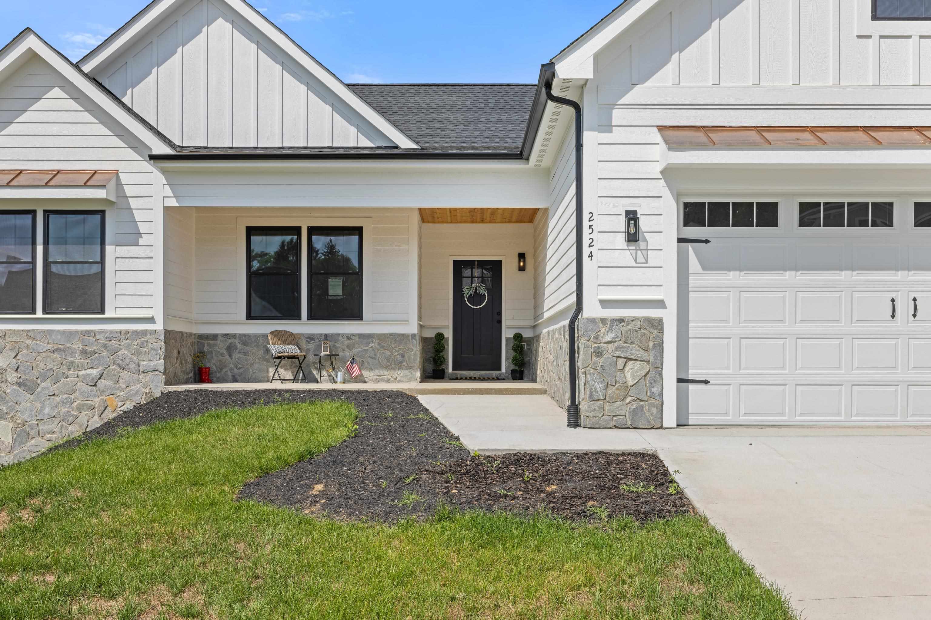 2524 Belvue Rd, Waynesboro, VA 22980 — photo 3