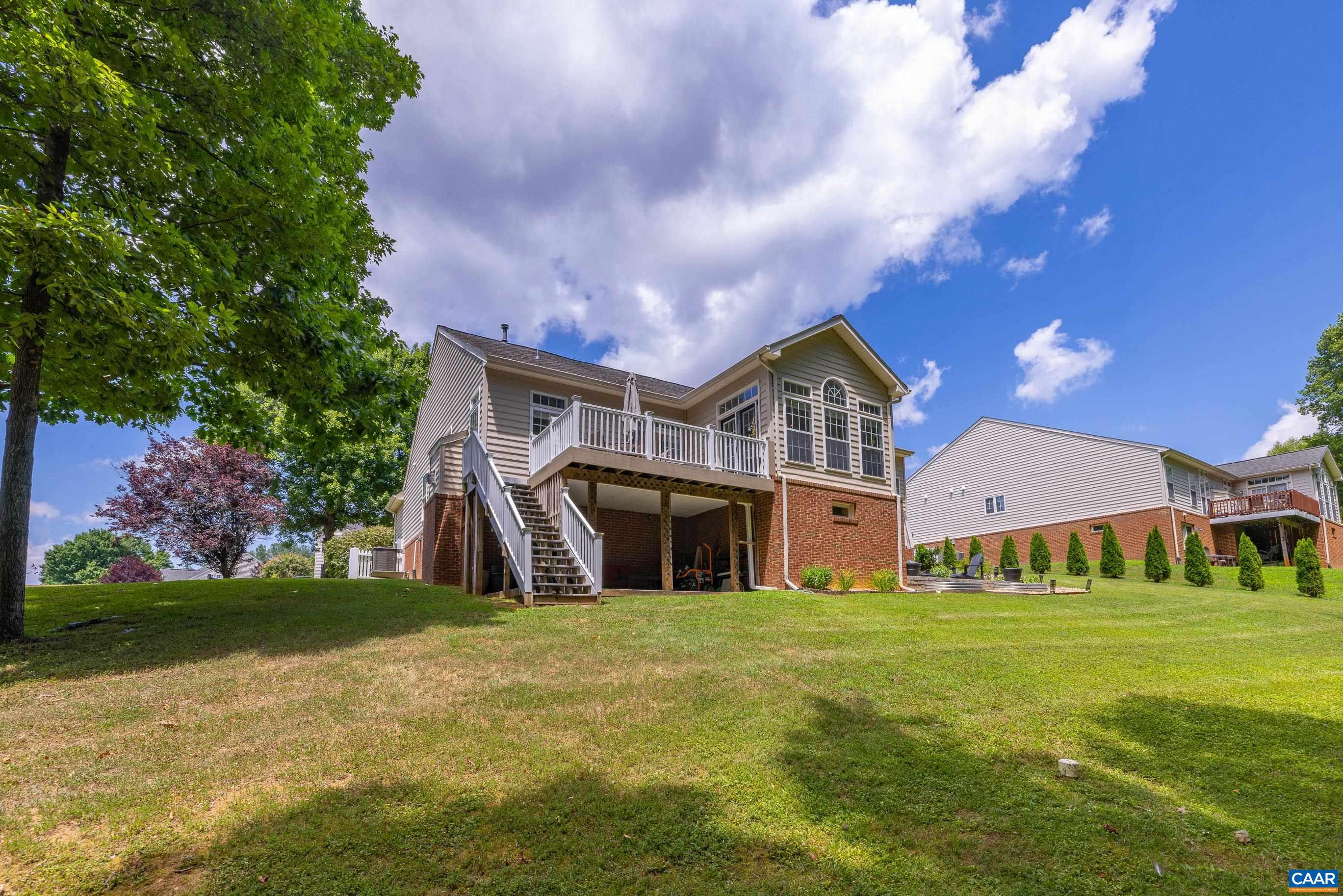 137 Whispering Woods Pl, Zion Crossroads, VA 22942 — photo 9