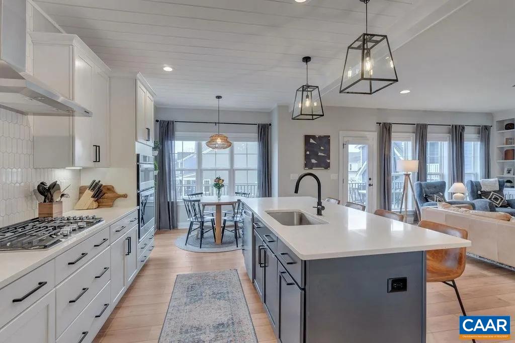 24 Warwick Dr, Crozet, VA 22932 — photo 9