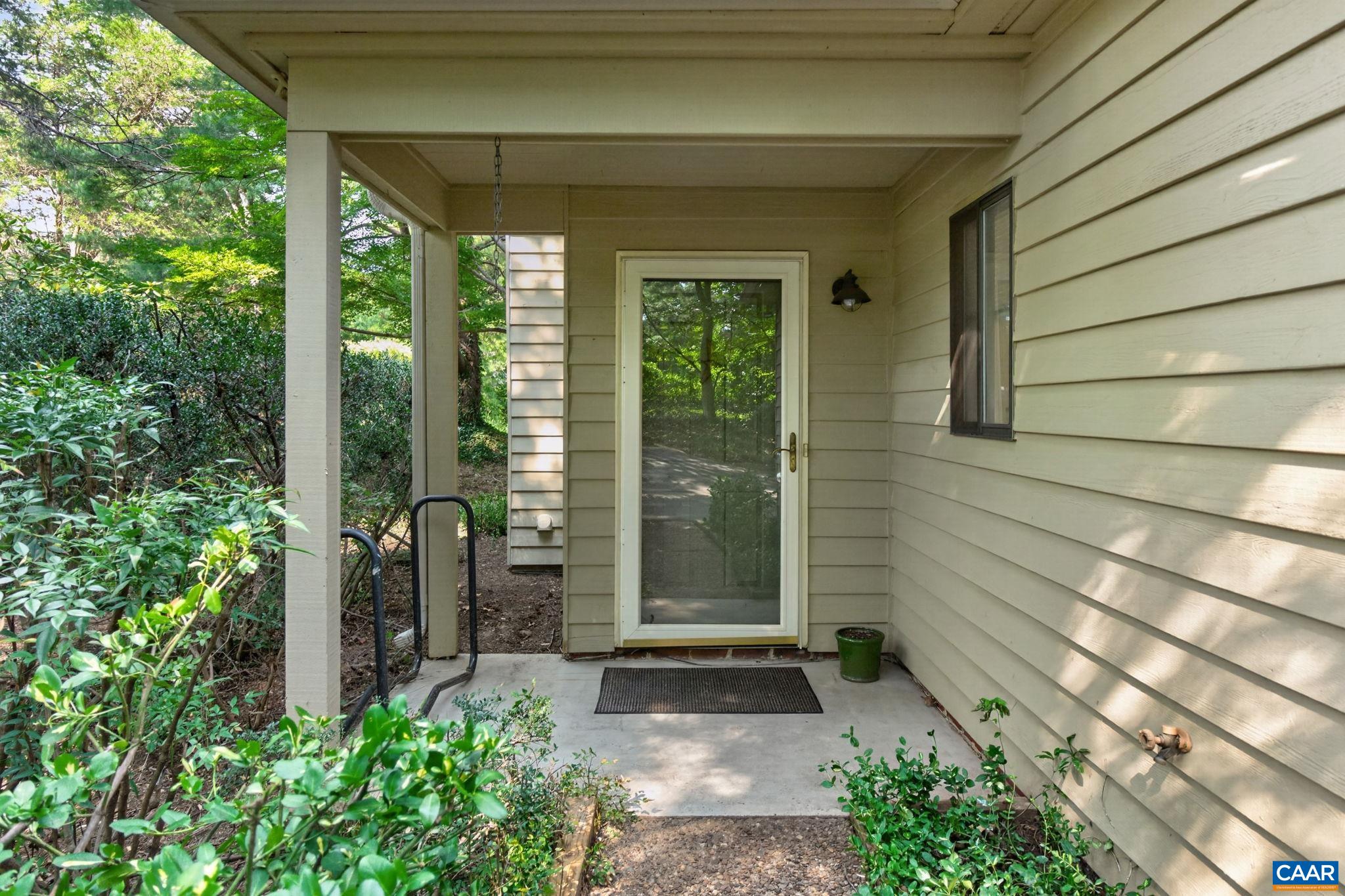 1249 Gristmill Dr, Charlottesville, VA 22902 — photo 5