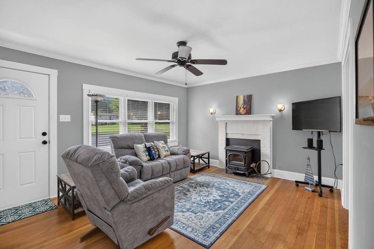 55 Lake Dr, Edinburg, VA 22824 — photo 9