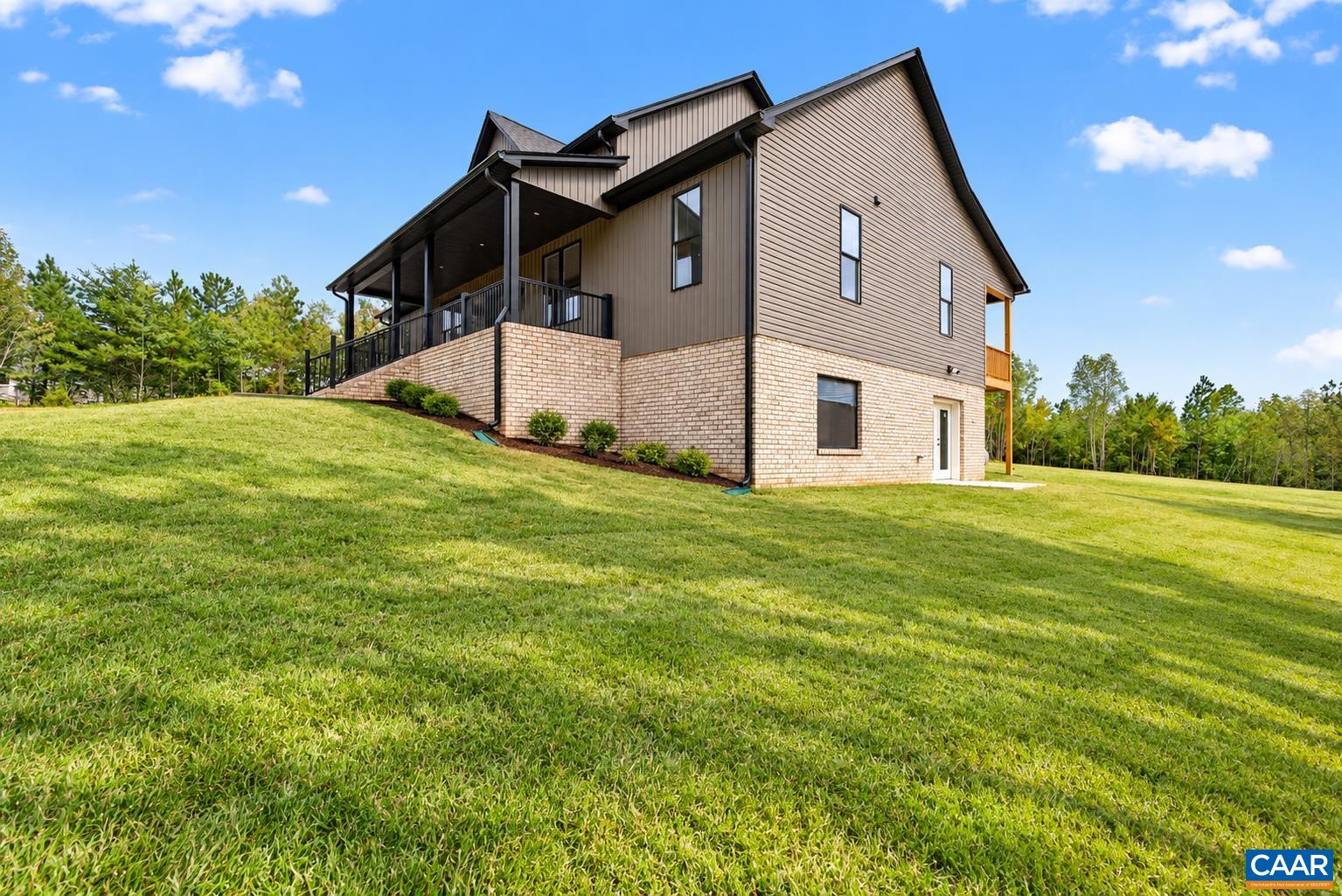 12930 S Constitution Rte, Scottsville, VA 24590 — photo 2