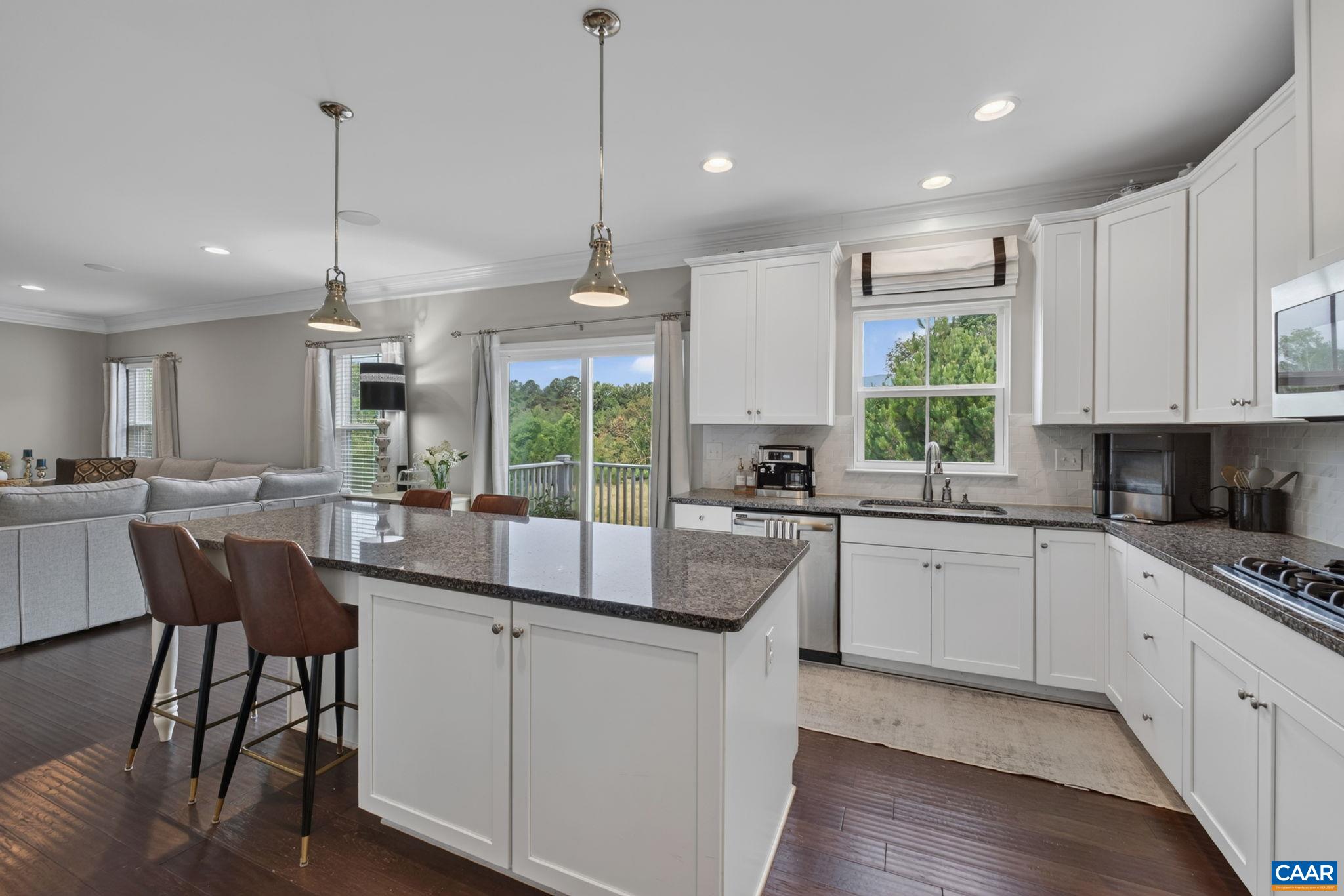 1961 Delila Dr, Charlottesville, VA 22901 - photo 3