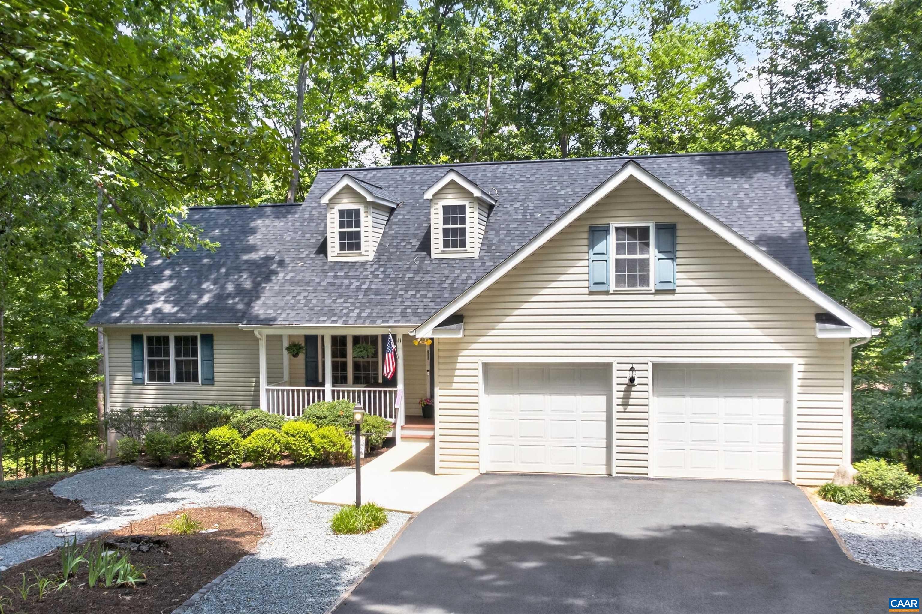 11 Chatham Ln, Palmyra, VA 22963