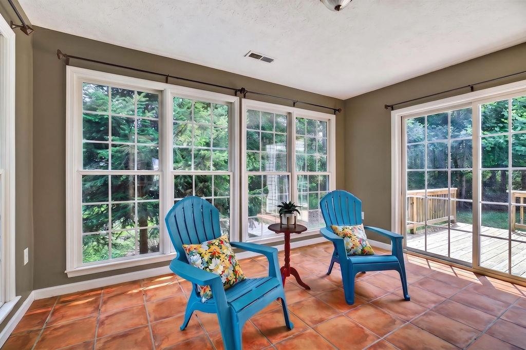310 Arrowhead Ln, Stuarts Draft, VA 24477 — photo 9