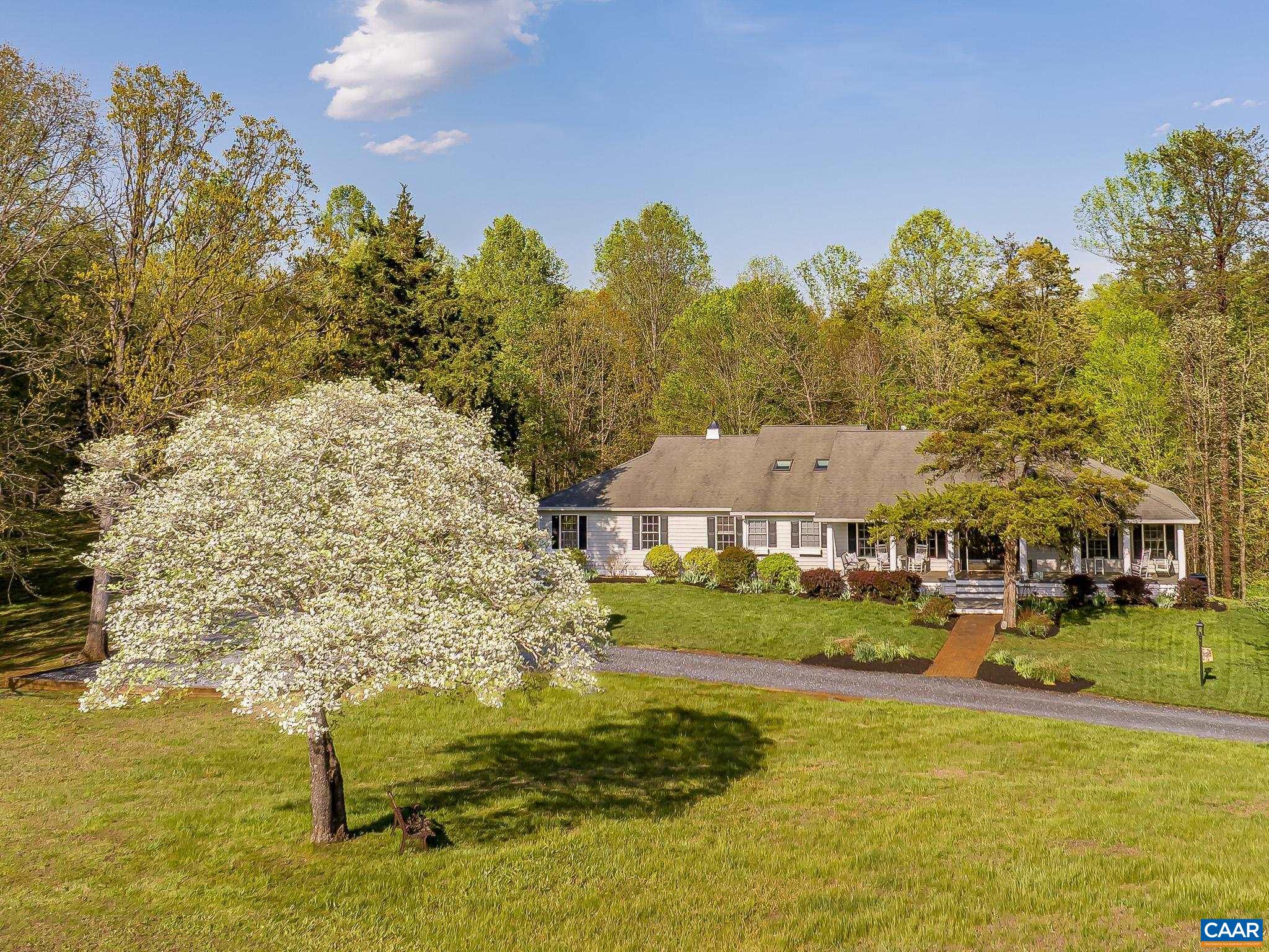 1089 Broken Island Rd, Palmyra, VA 22963
