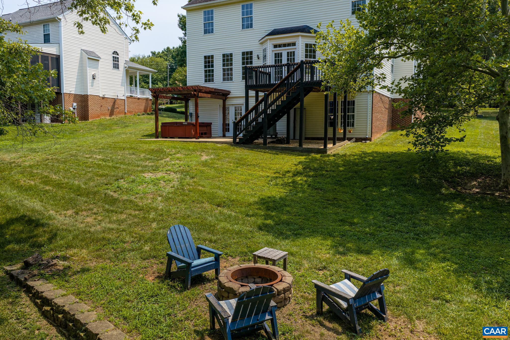 3208 South Chesterfield Ct, Charlottesville, VA 22911 — photo 4