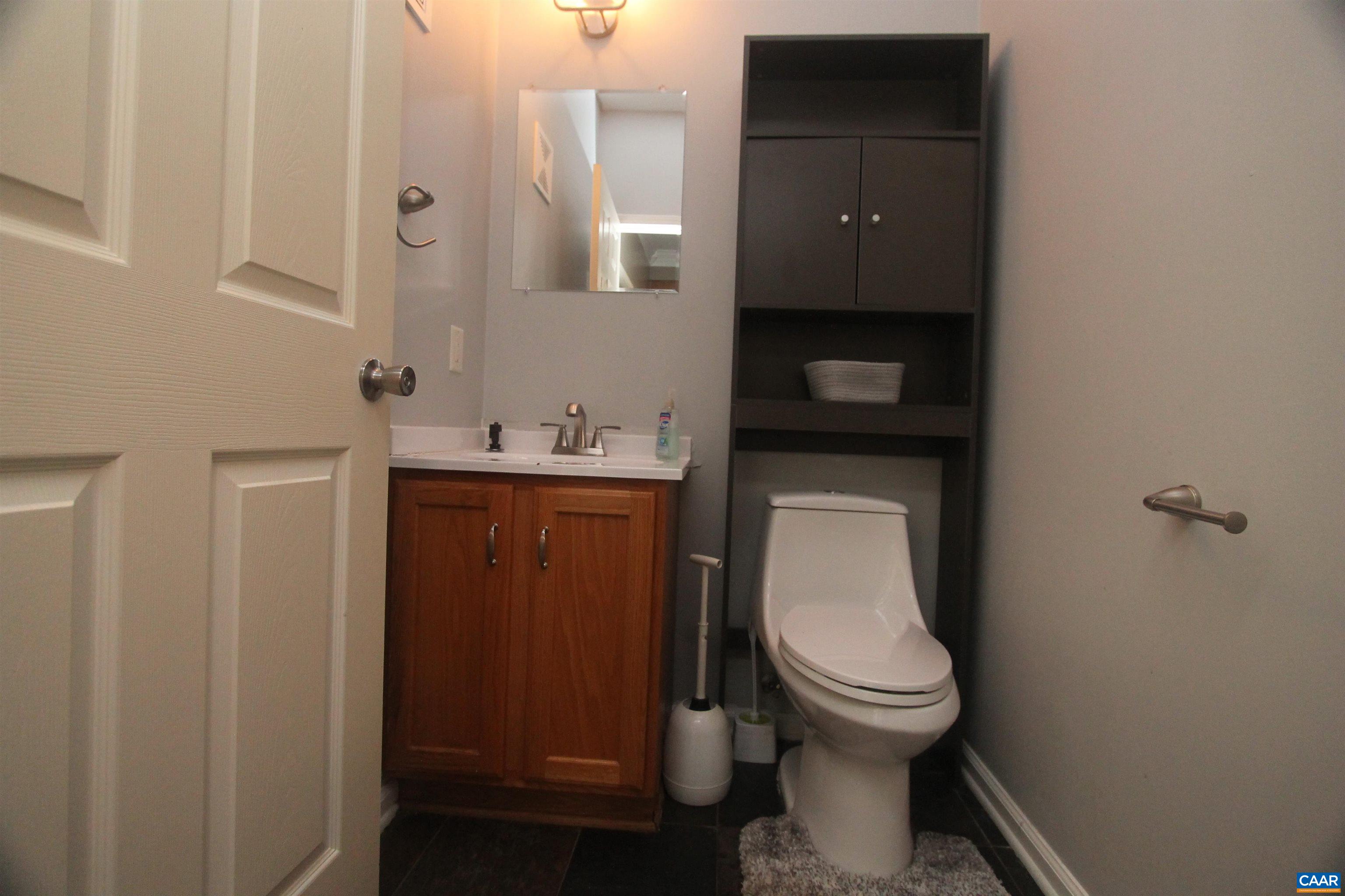3960 Boston Creek Dr, Charlottesville, VA 22902 — photo 9