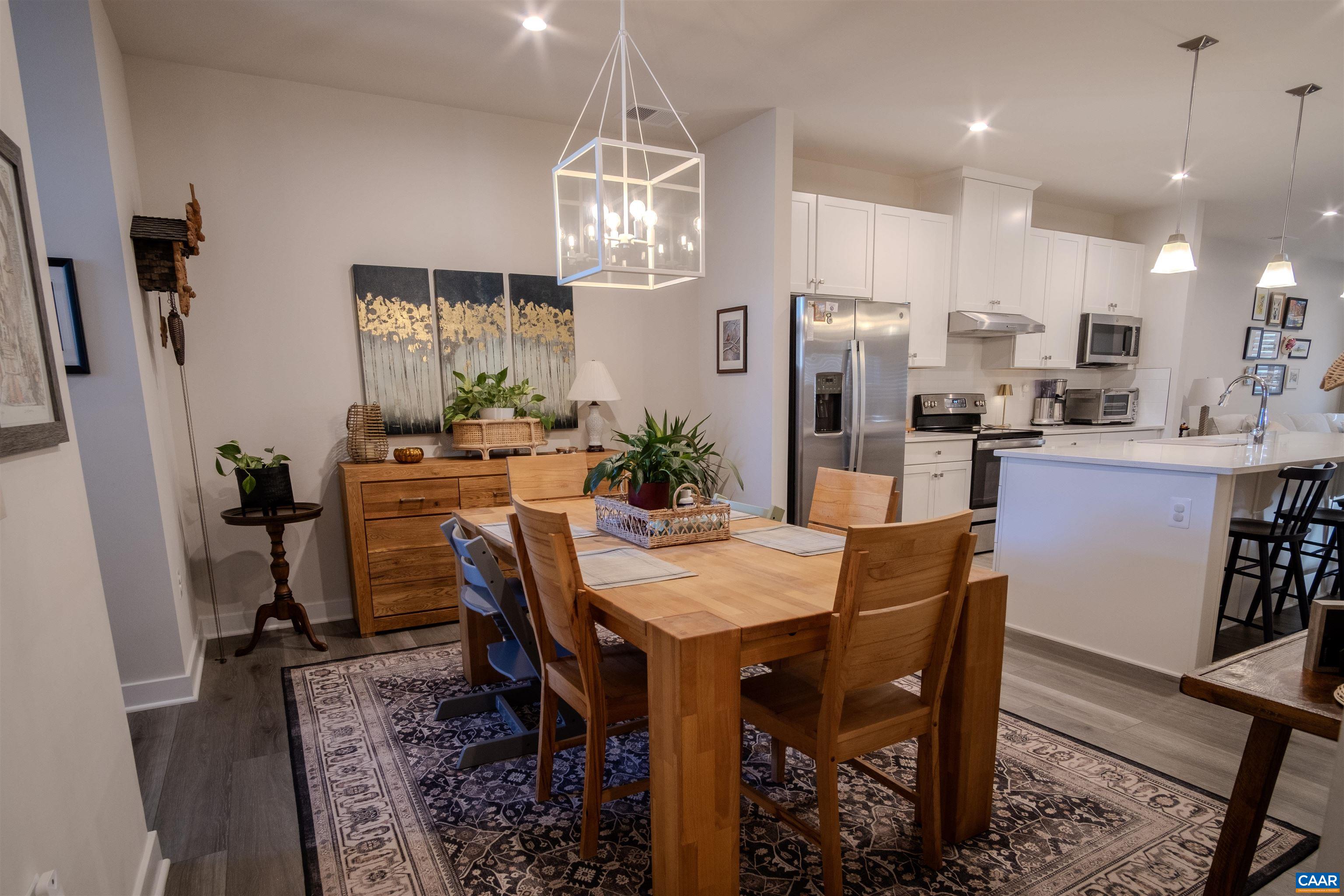 909 Marsac St, Charlottesville, VA 22901 - photo 5