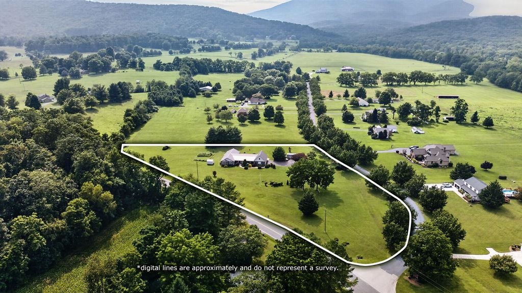 40 Bradford St, Swoope, VA 24479 — photo 4