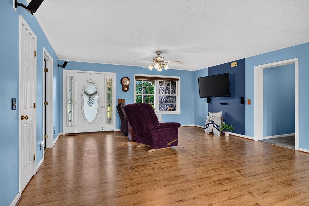 40 Bradford St, Swoope, VA 24479 — photo 8
