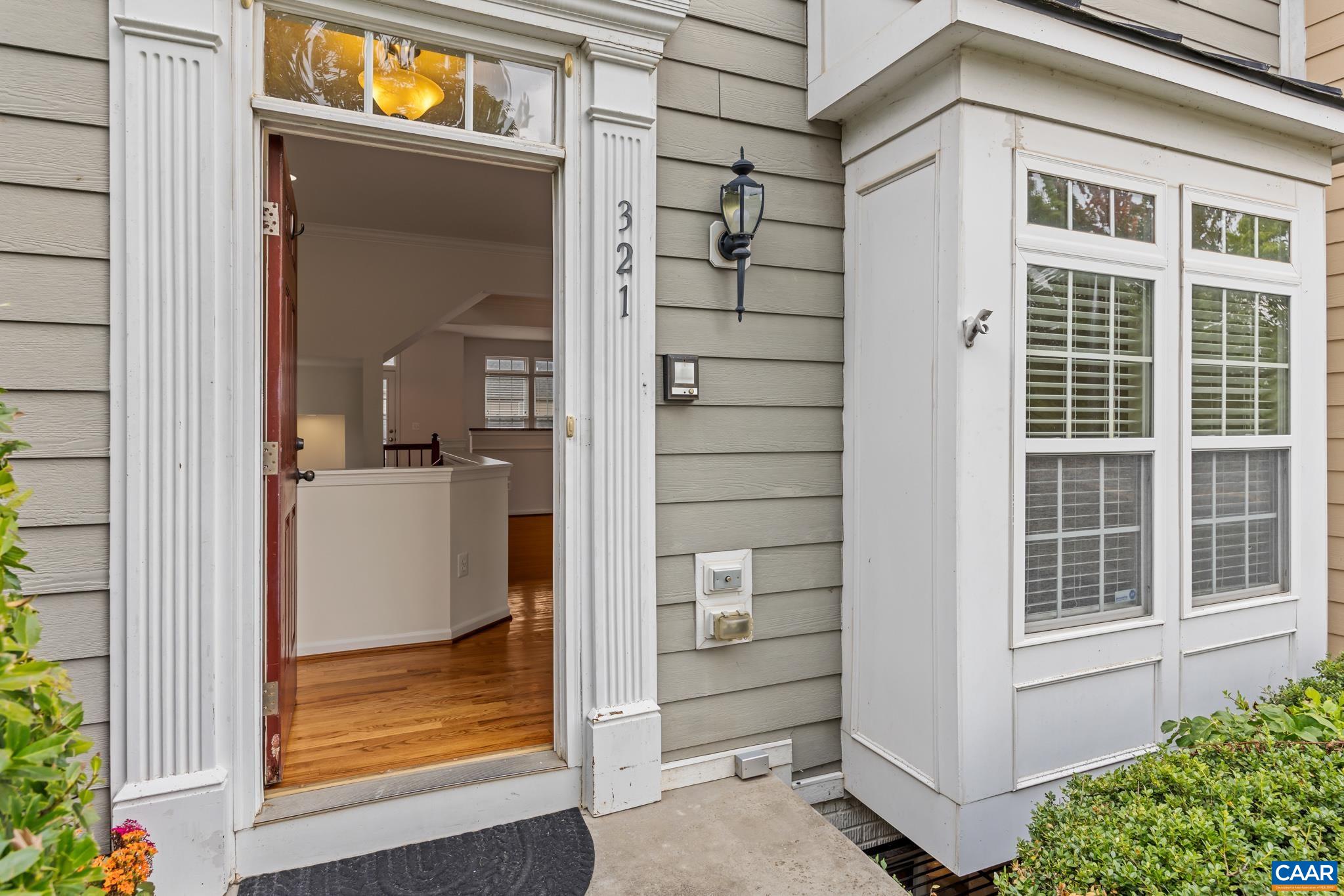 321 Rolkin Rd, Charlottesville, VA 22911 — photo 3