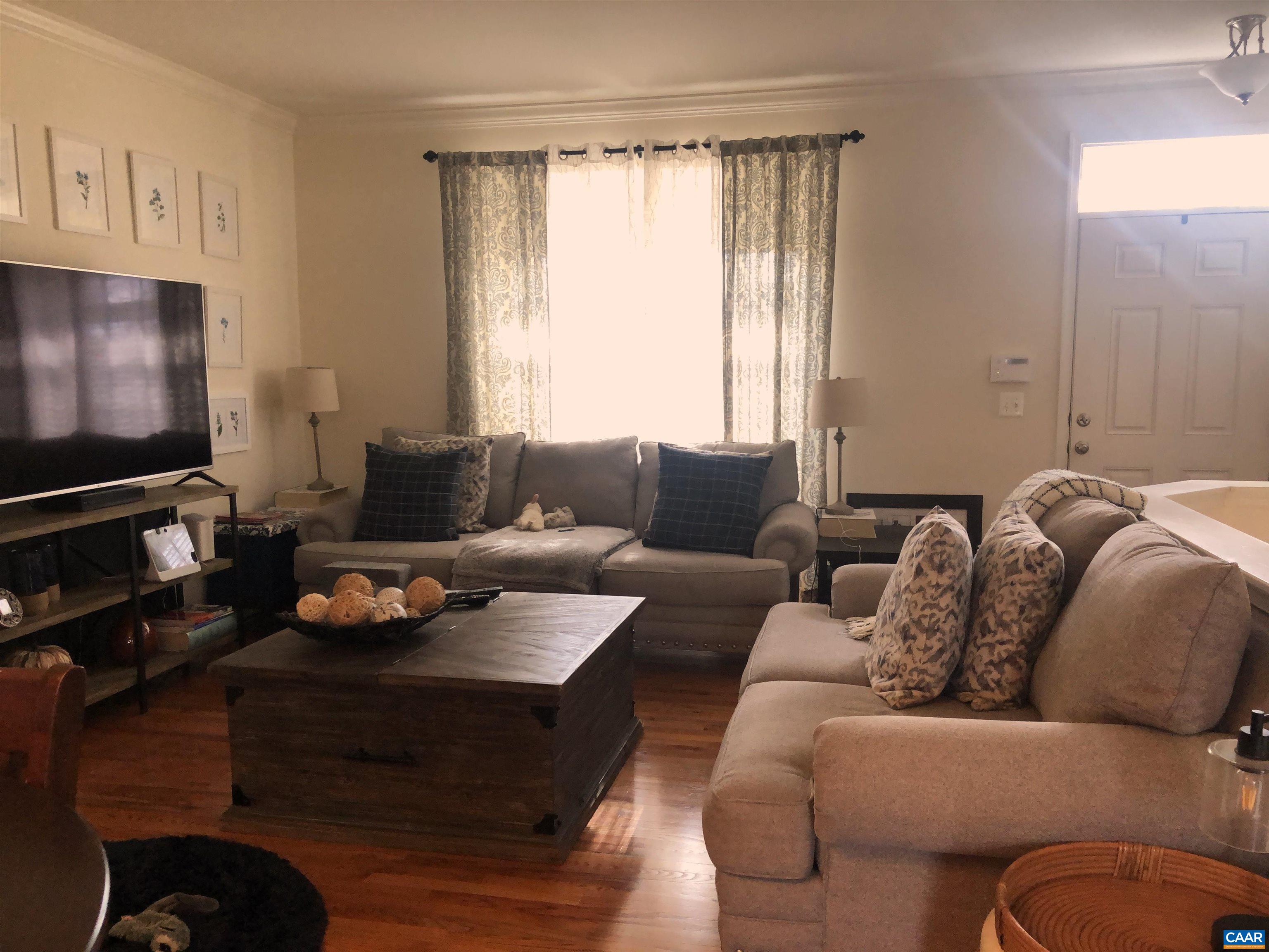 321 Rolkin Rd, Charlottesville, VA 22911 — photo 6