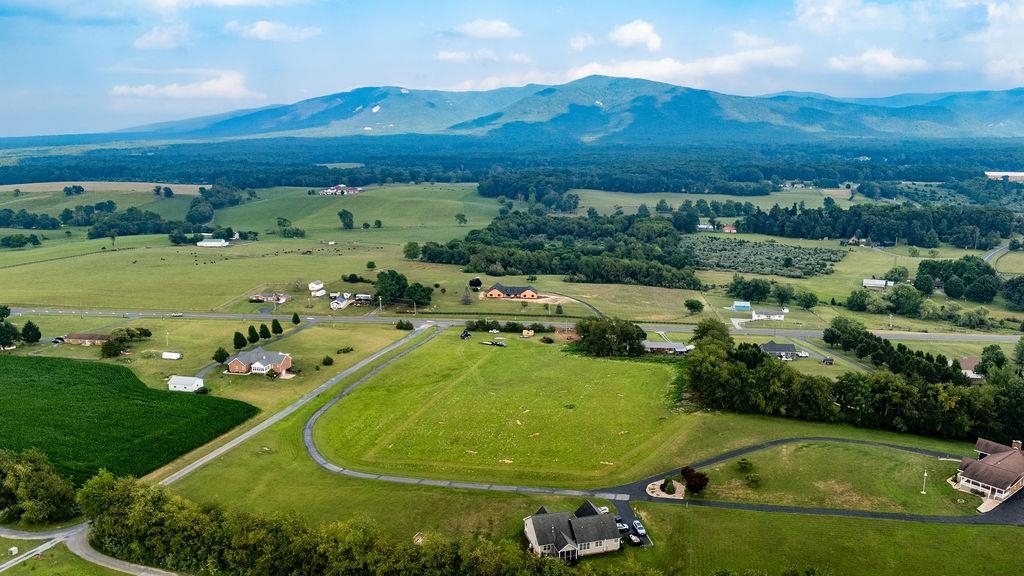 Lee Jackson Hwy, Greenville, VA 24440 - photo 2