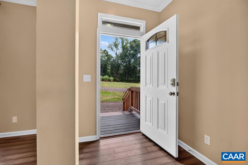 462 Burchs Creek Rd, Crozet, VA 22932 — photo 10