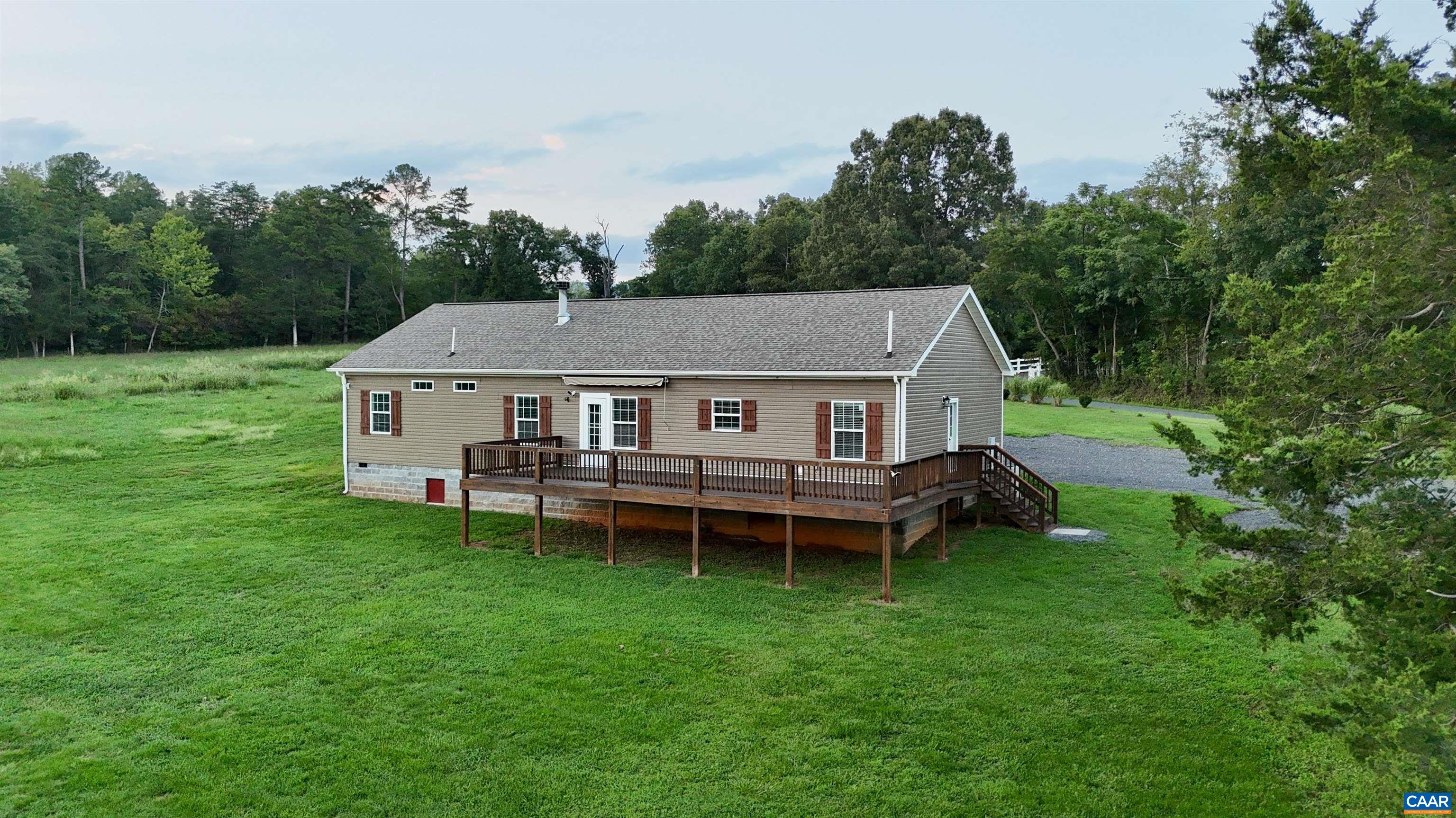462 Burchs Creek Rd, Crozet, VA 22932 — photo 3