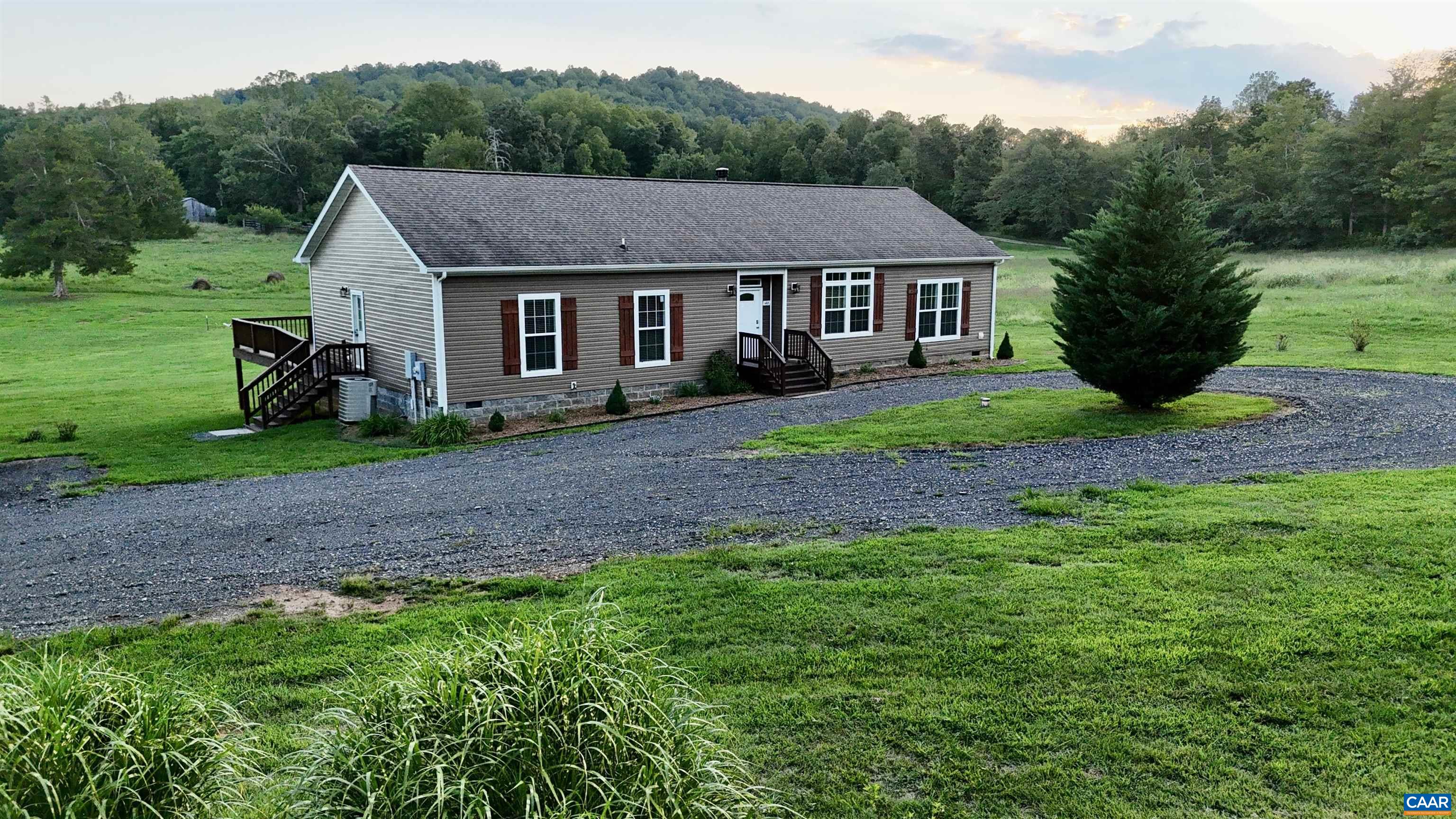 462 Burchs Creek Rd, Crozet, VA 22932 — photo 5