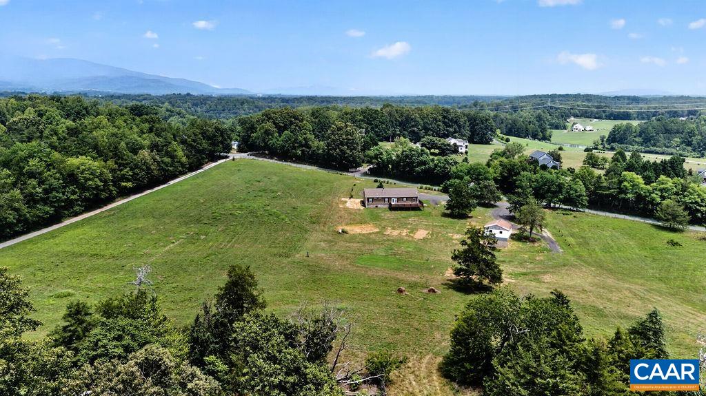 462 Burchs Creek Rd, Crozet, VA 22932 — photo 8
