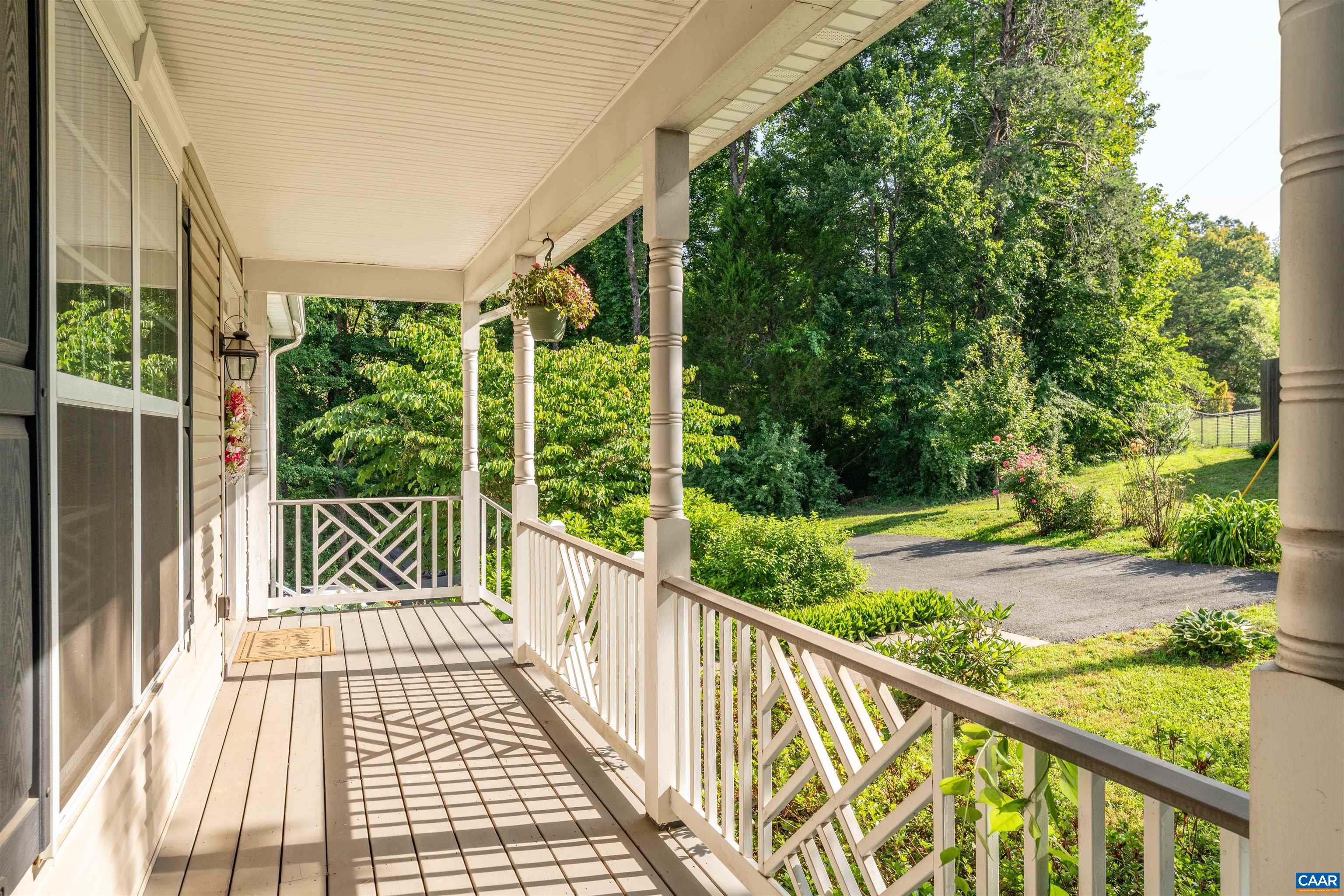 299 N Ridge Way, Ruckersville, VA 22968 - photo 5