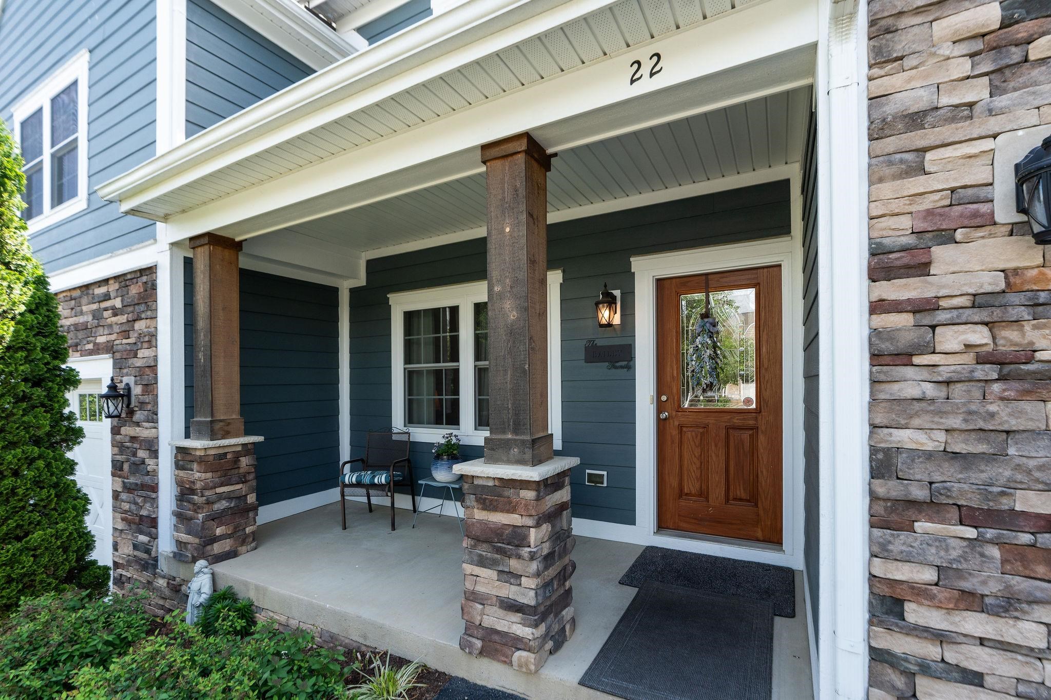 22 Spring View Dr, Staunton, VA 24401 — photo 2