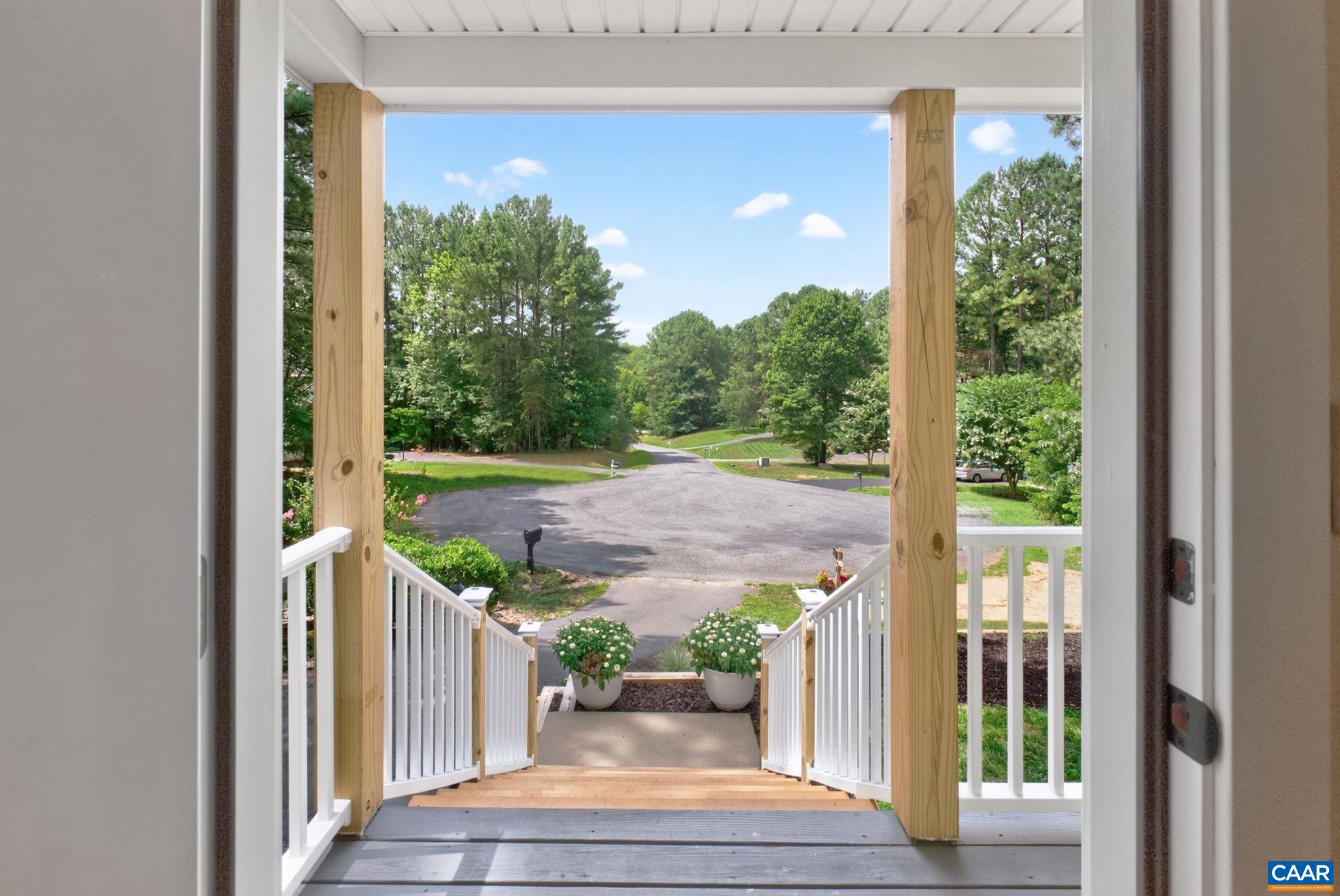 95 Magnolia Ct, Barboursville, VA 22923