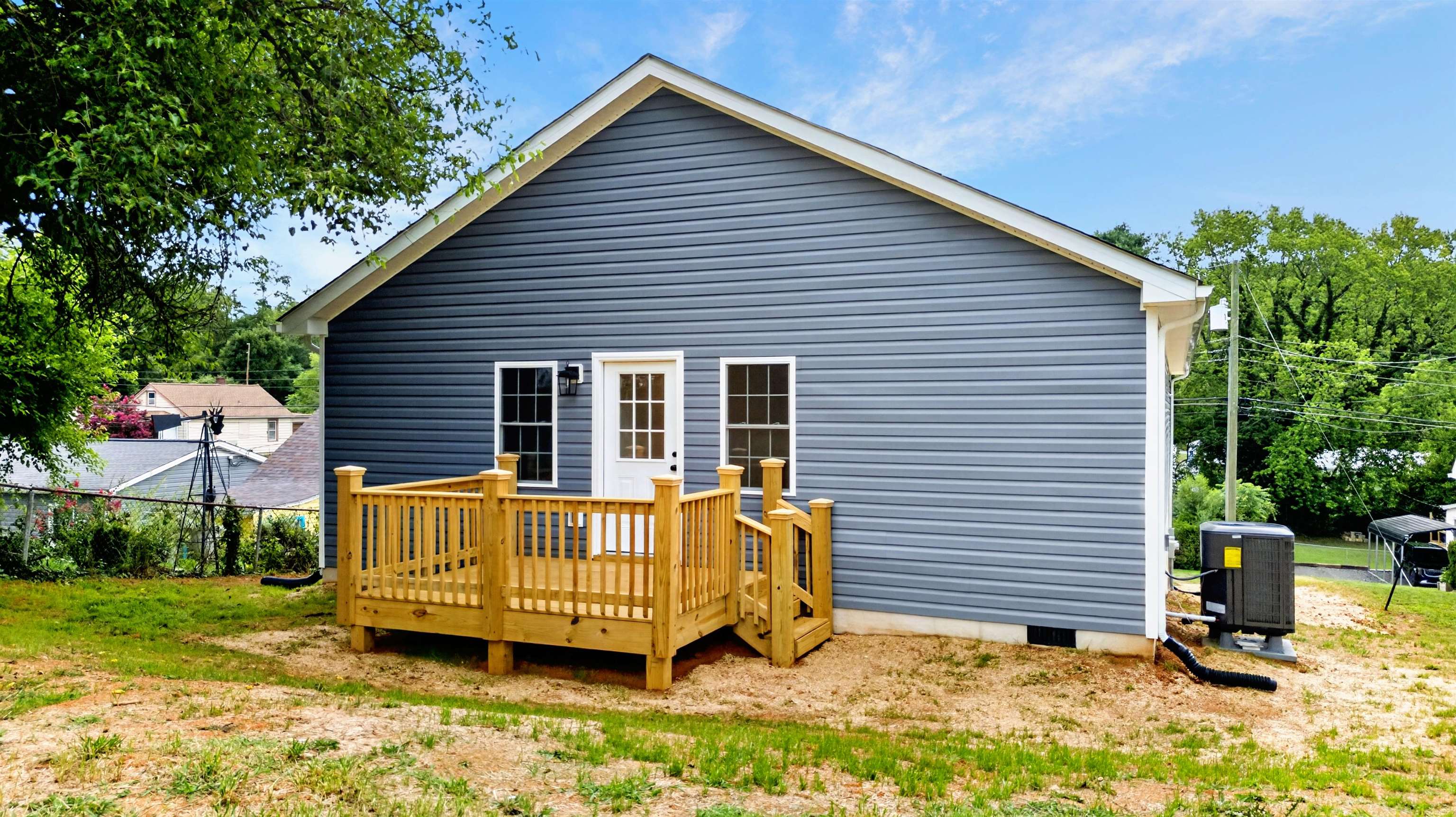 1814 Vinson St, Staunton, VA 24401 — photo 6